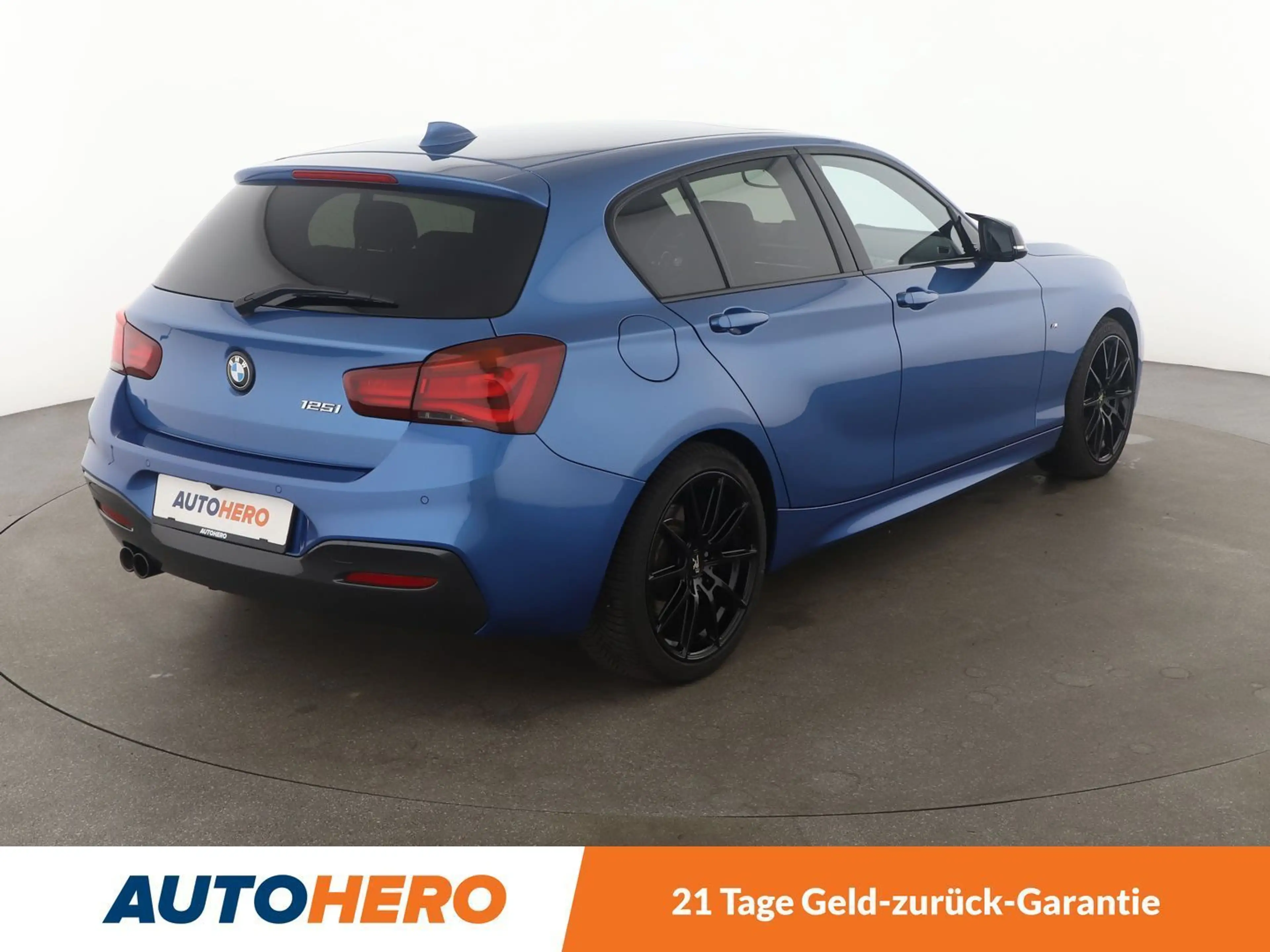 BMW 125 125i Edition M Sport Shadow Aut.*NAVI*LED*TEMPO* — photo 6