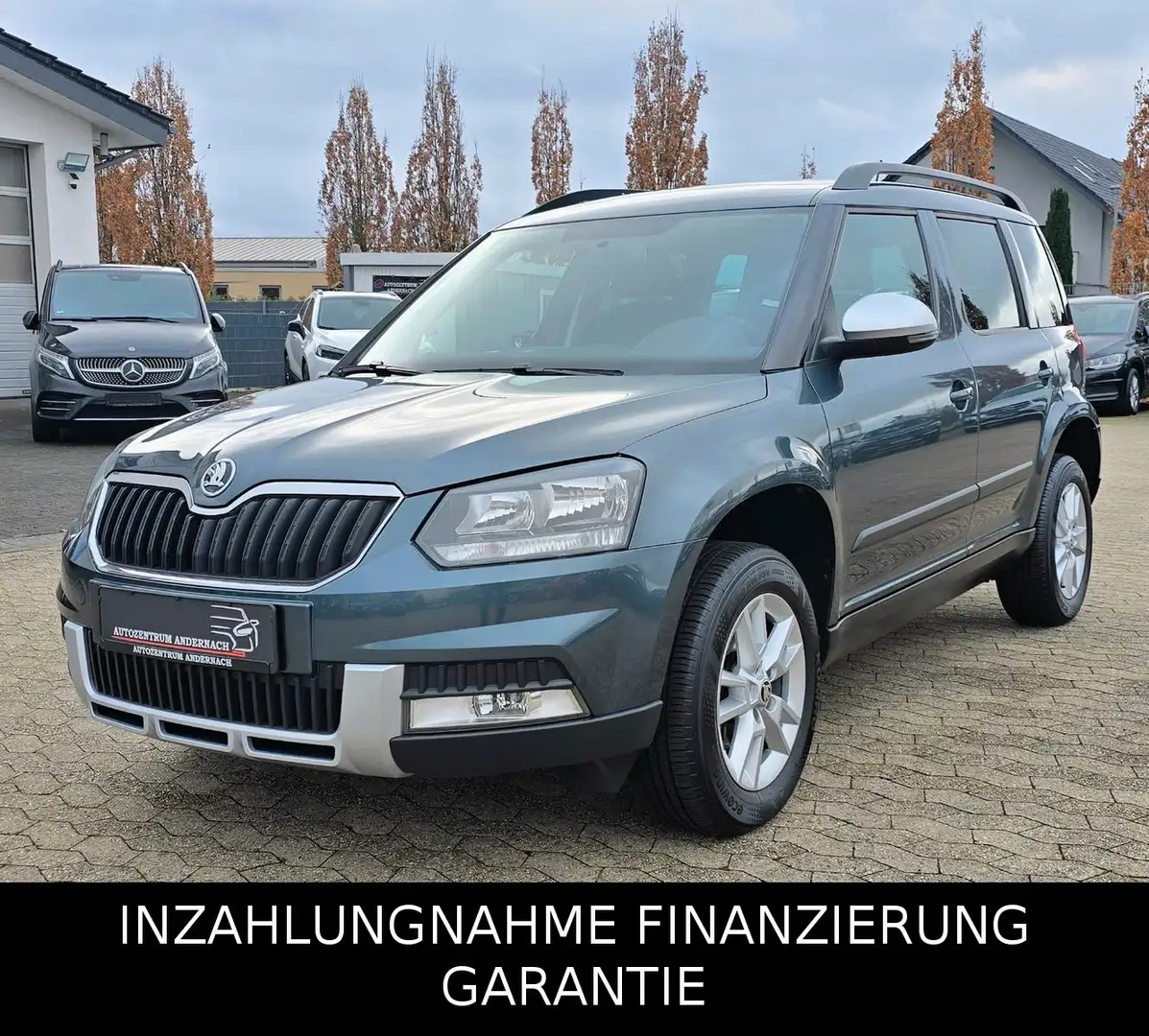 Skoda Yeti Cool Edition Outdoor 4x4*PDC*AHK* Grau - 1