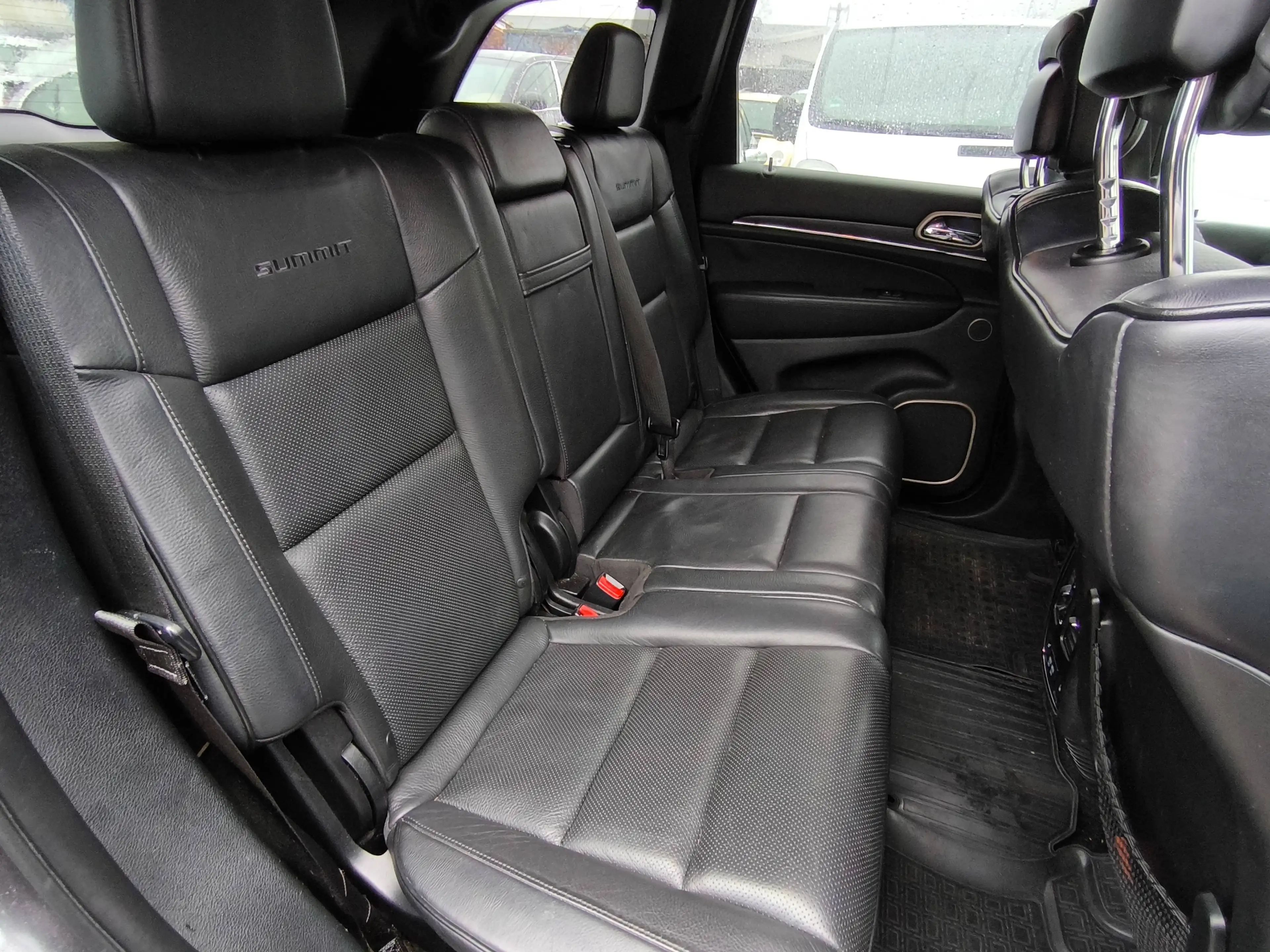 Jeep Grand Cherokee 3.0 CRD Laredo/ Summit/TÜV NEU/GARANTIE — photo 10