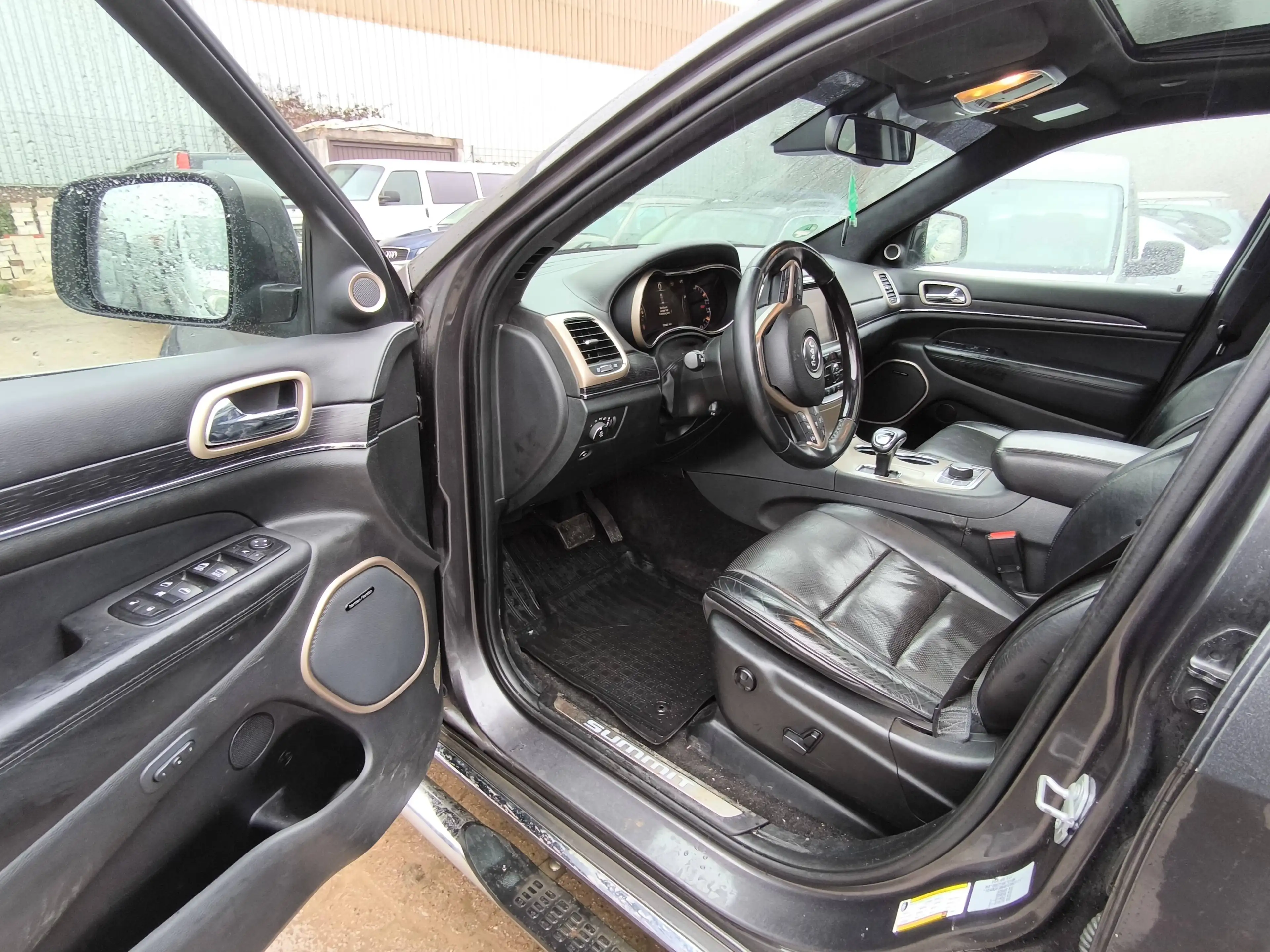 Jeep Grand Cherokee 3.0 CRD Laredo/ Summit/TÜV NEU/GARANTIE — photo 18