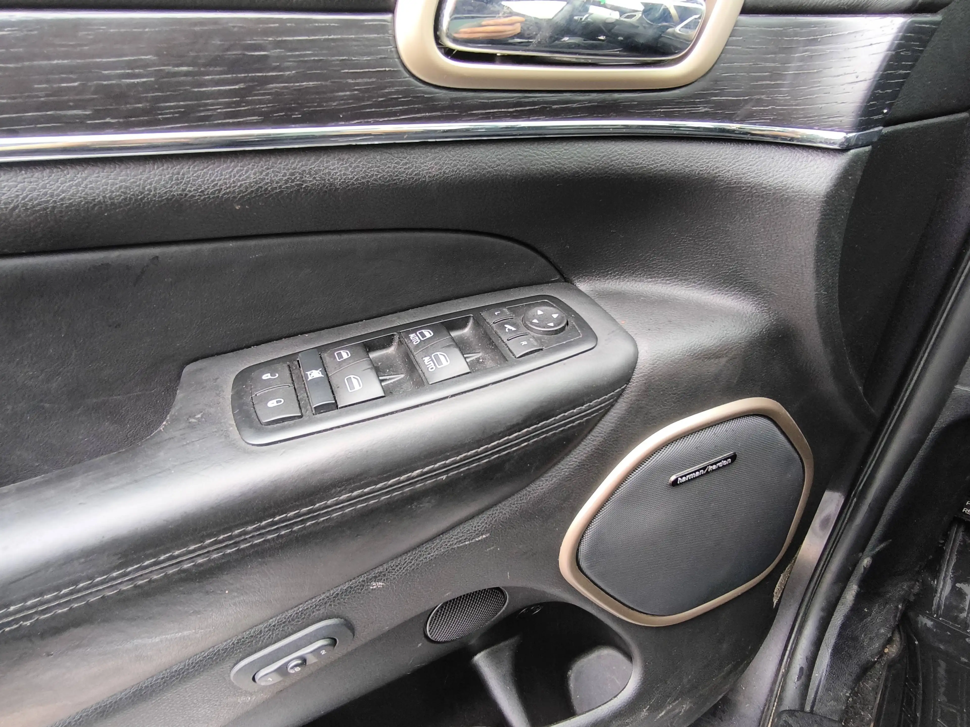 Jeep Grand Cherokee 3.0 CRD Laredo/ Summit/TÜV NEU/GARANTIE — photo 26