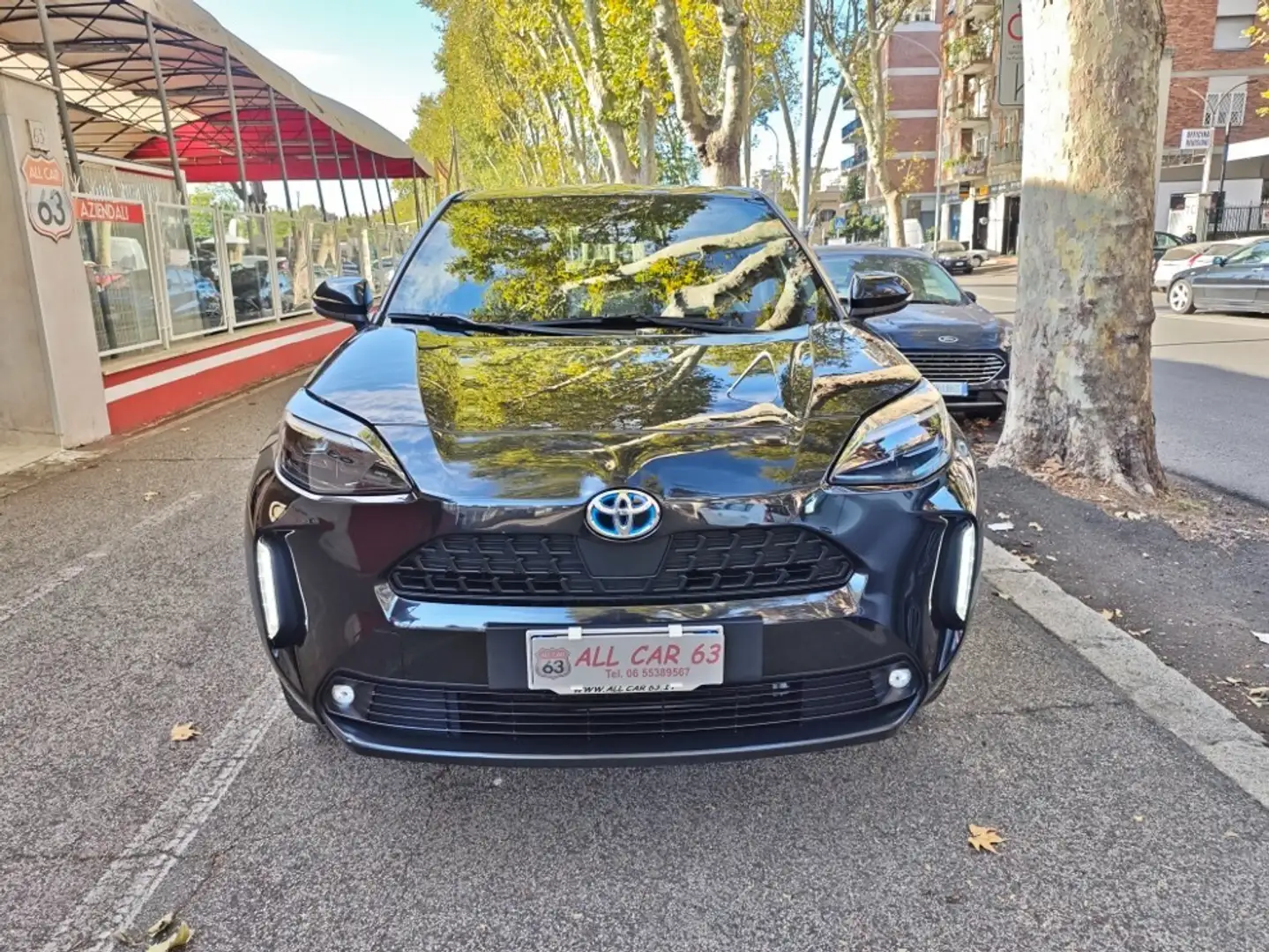 Toyota Yaris Cross 1.5 TREND SENZA VINCOLI DI FINANZIAMENTO Nero - 2