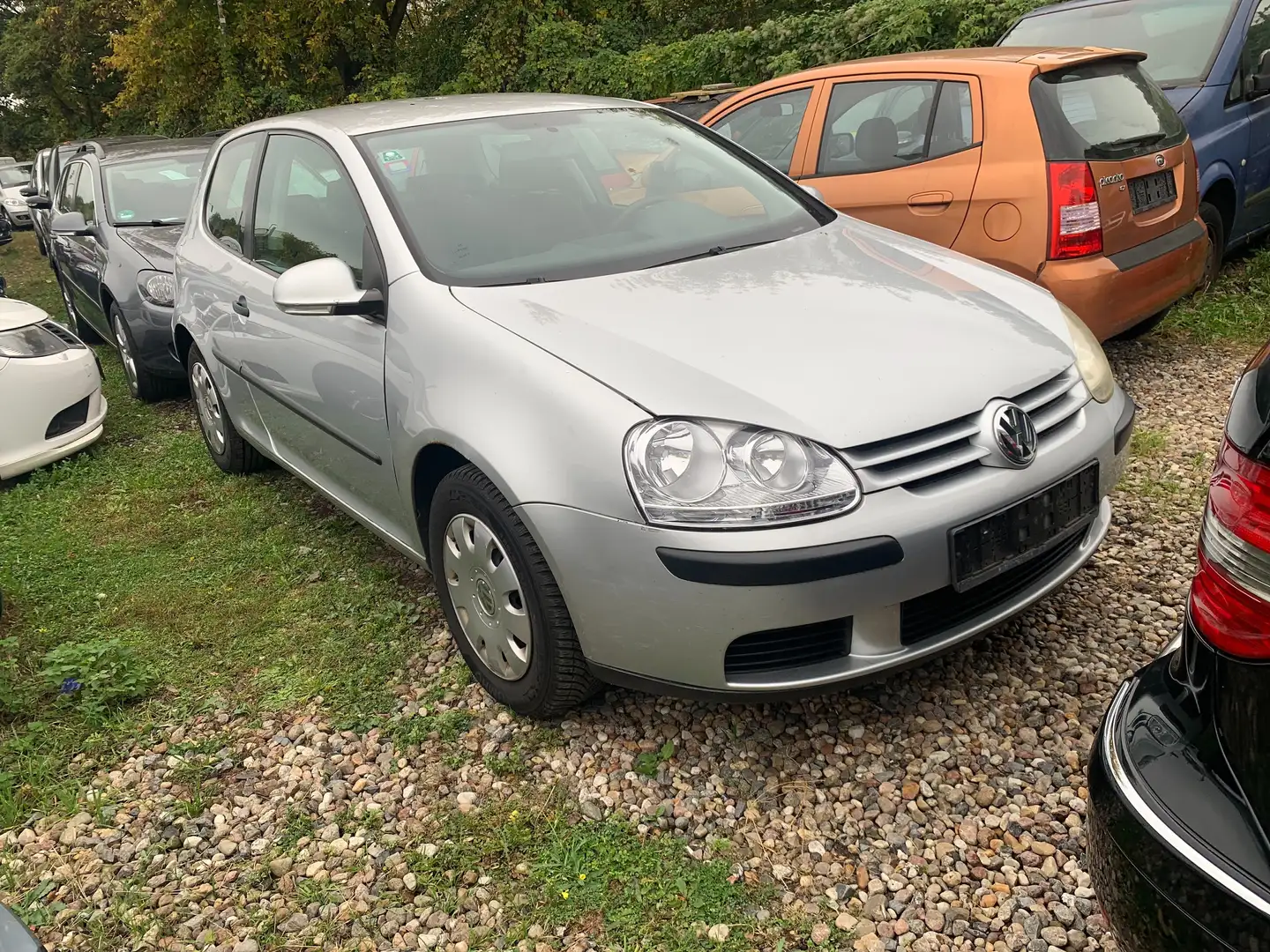 Volkswagen Golf Trendline+1Jahr Garantei+TÜV.12 -2026+Auto 1A Grau - 2