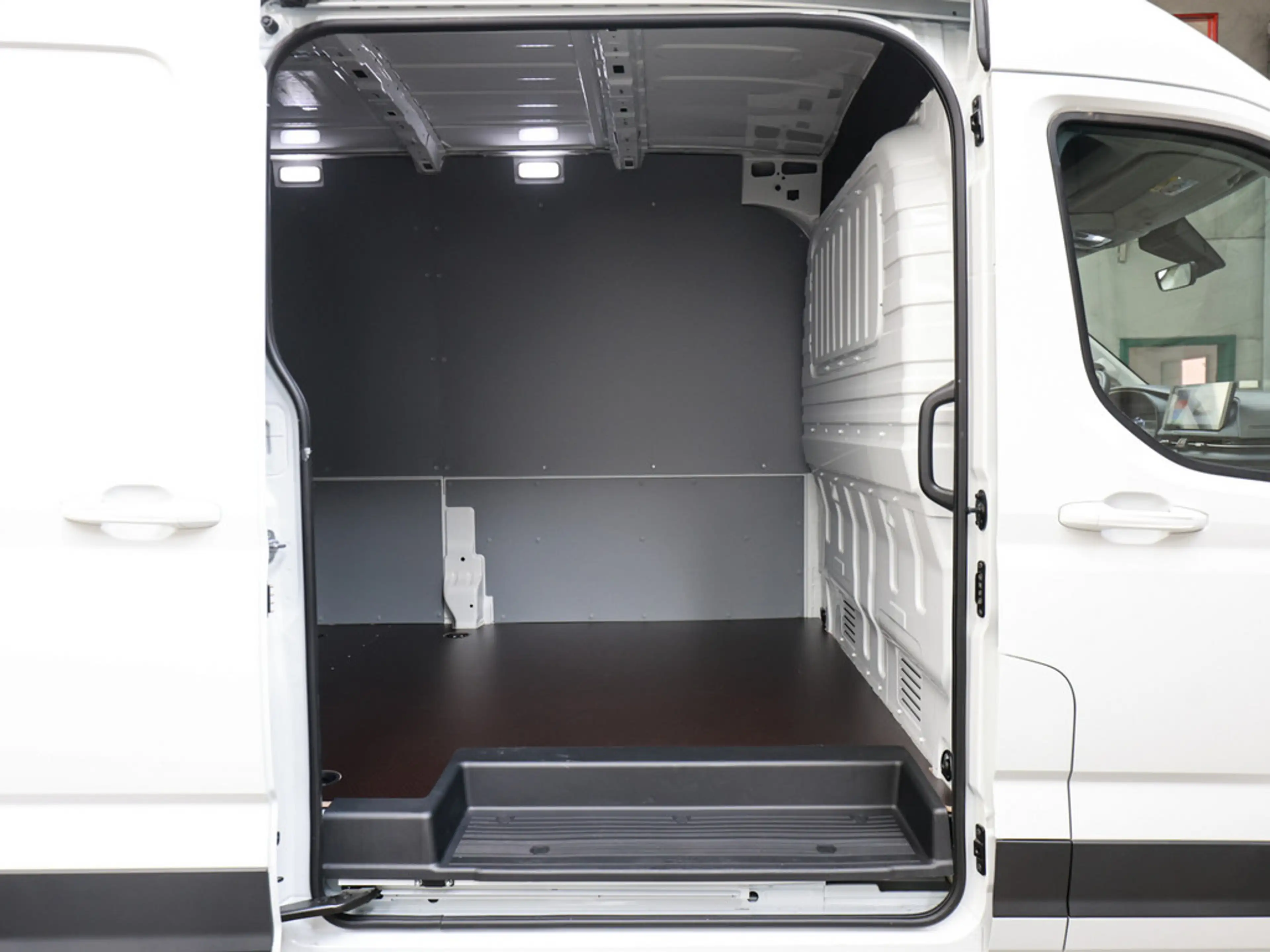 Maxus eDeliver 9 KA L3H2 88 kW/h Neues Modell Klima — photo 8