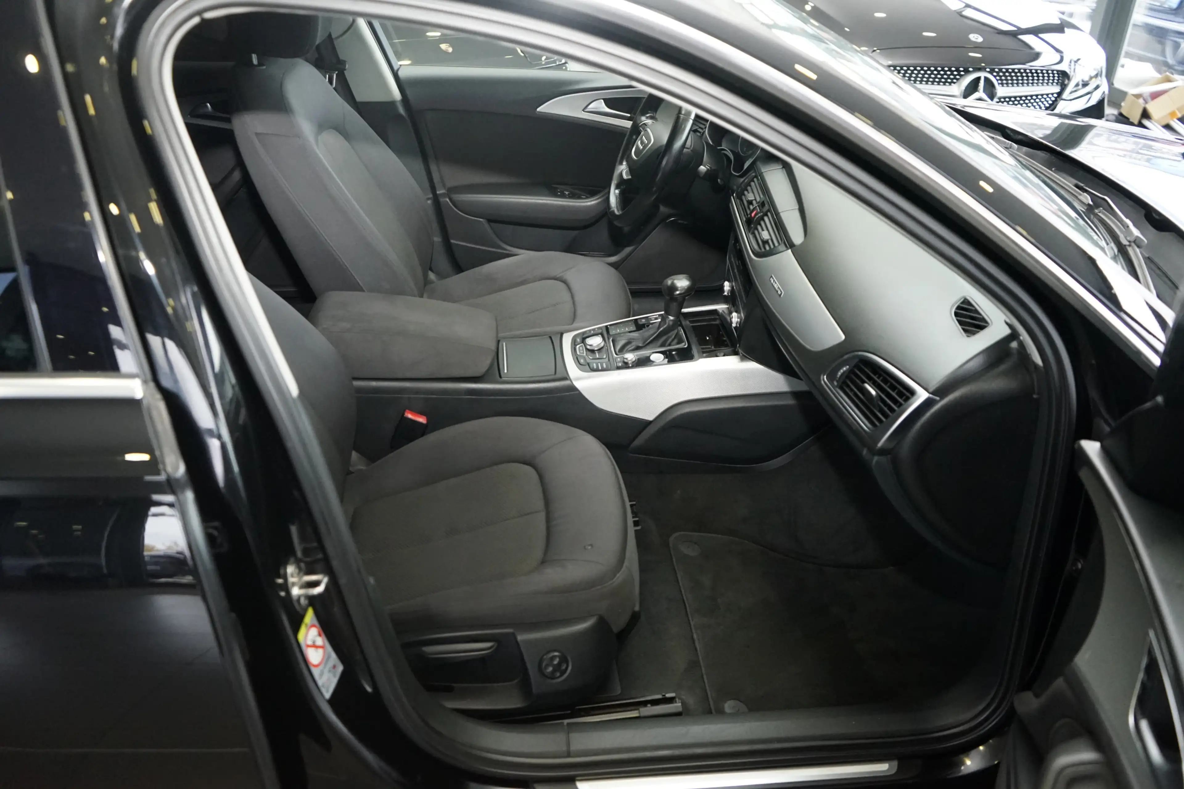 Audi A6 3.0 TDI quattro+NAVI+KAMERA+SUND SYS+PDC — photo 13