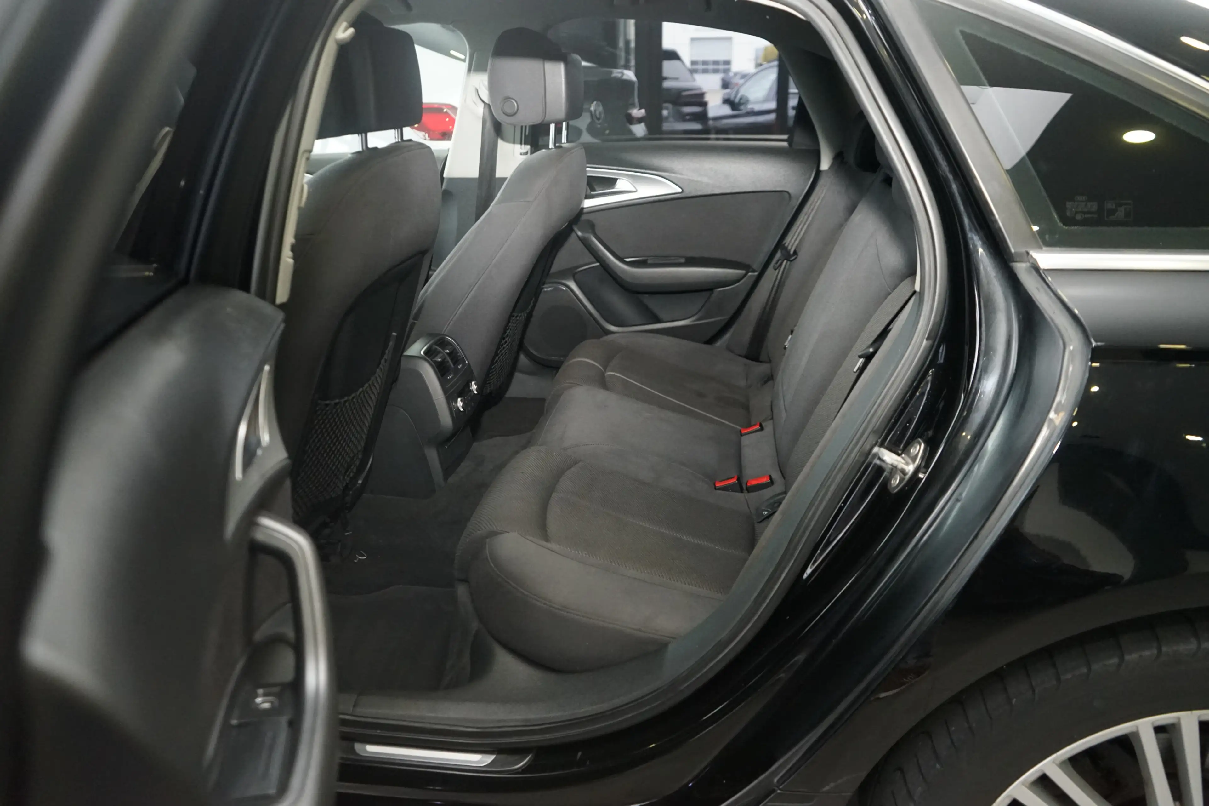 Audi A6 3.0 TDI quattro+NAVI+KAMERA+SUND SYS+PDC — photo 12