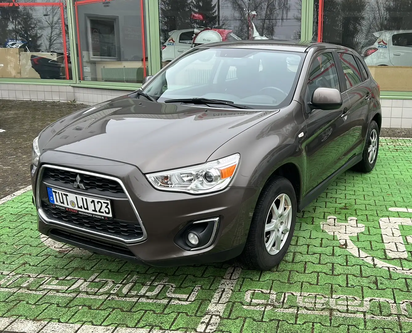 Mitsubishi ASX 2WD Braun - 1