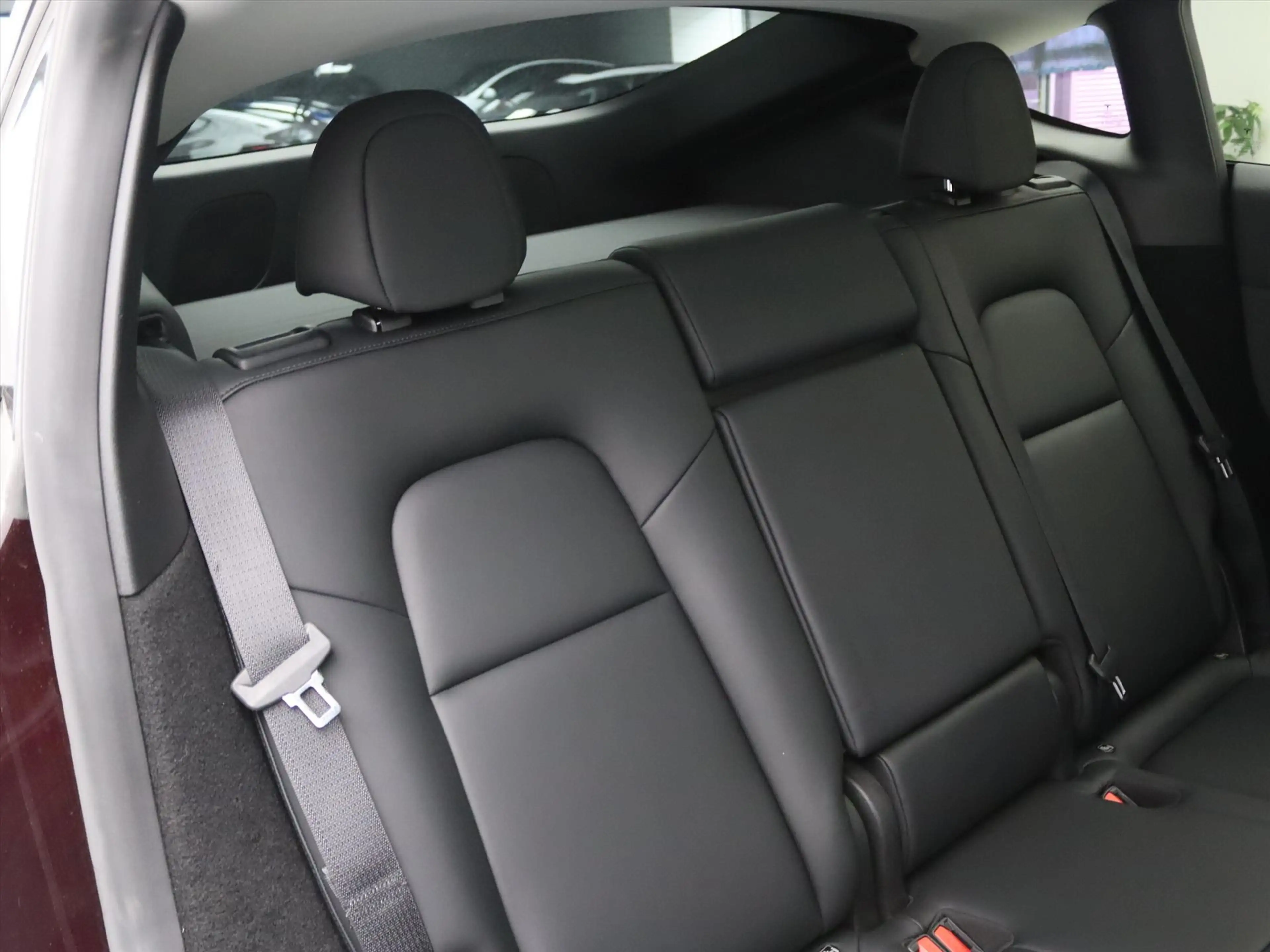 Tesla Model Y Long Range AWD 75kWh 351pk 93.1% SoH [ TREKHAAK+AM — photo 14