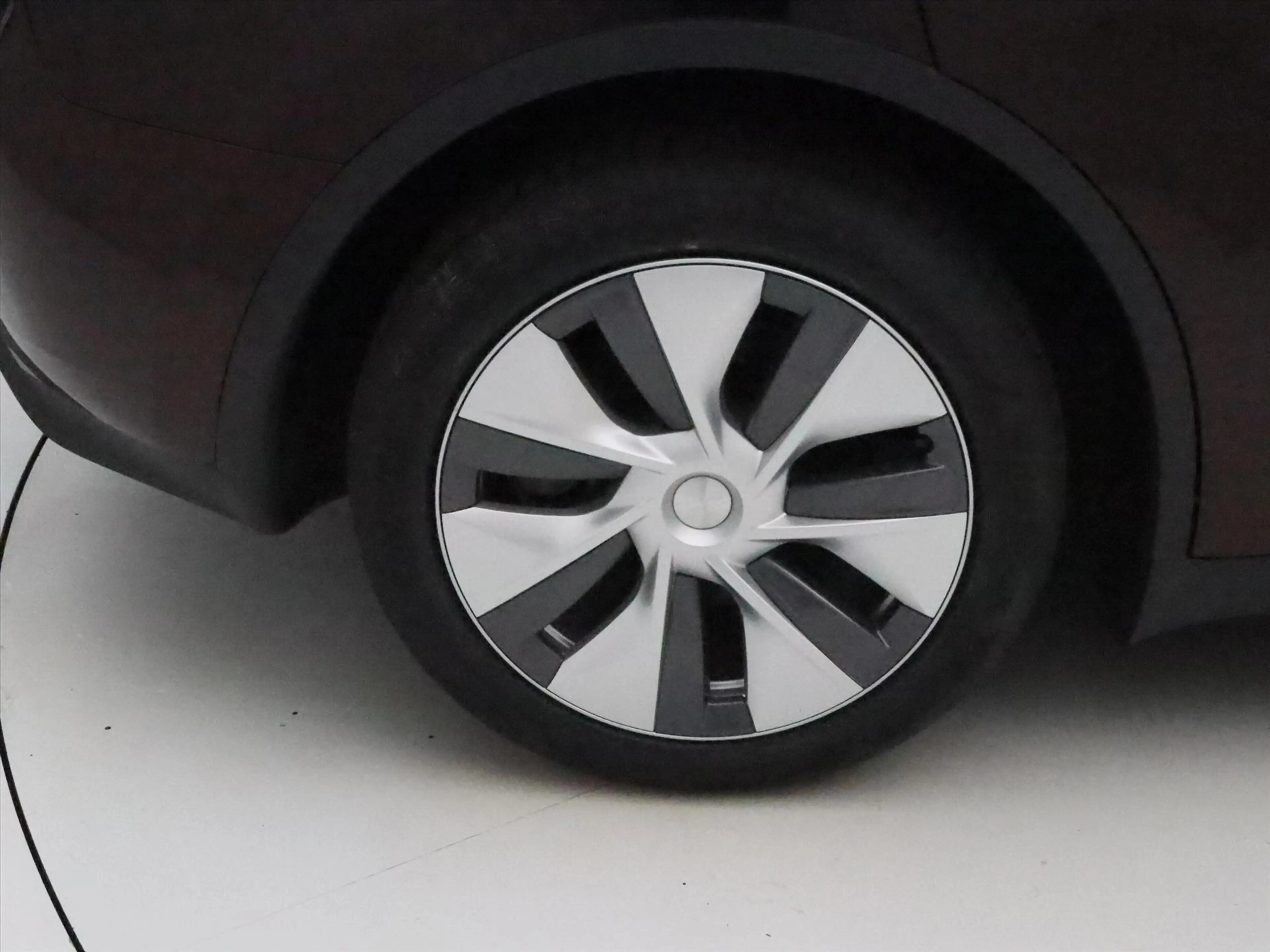 Tesla Model Y Long Range AWD 75kWh 351pk 93.1% SoH [ TREKHAAK+AM — photo 9