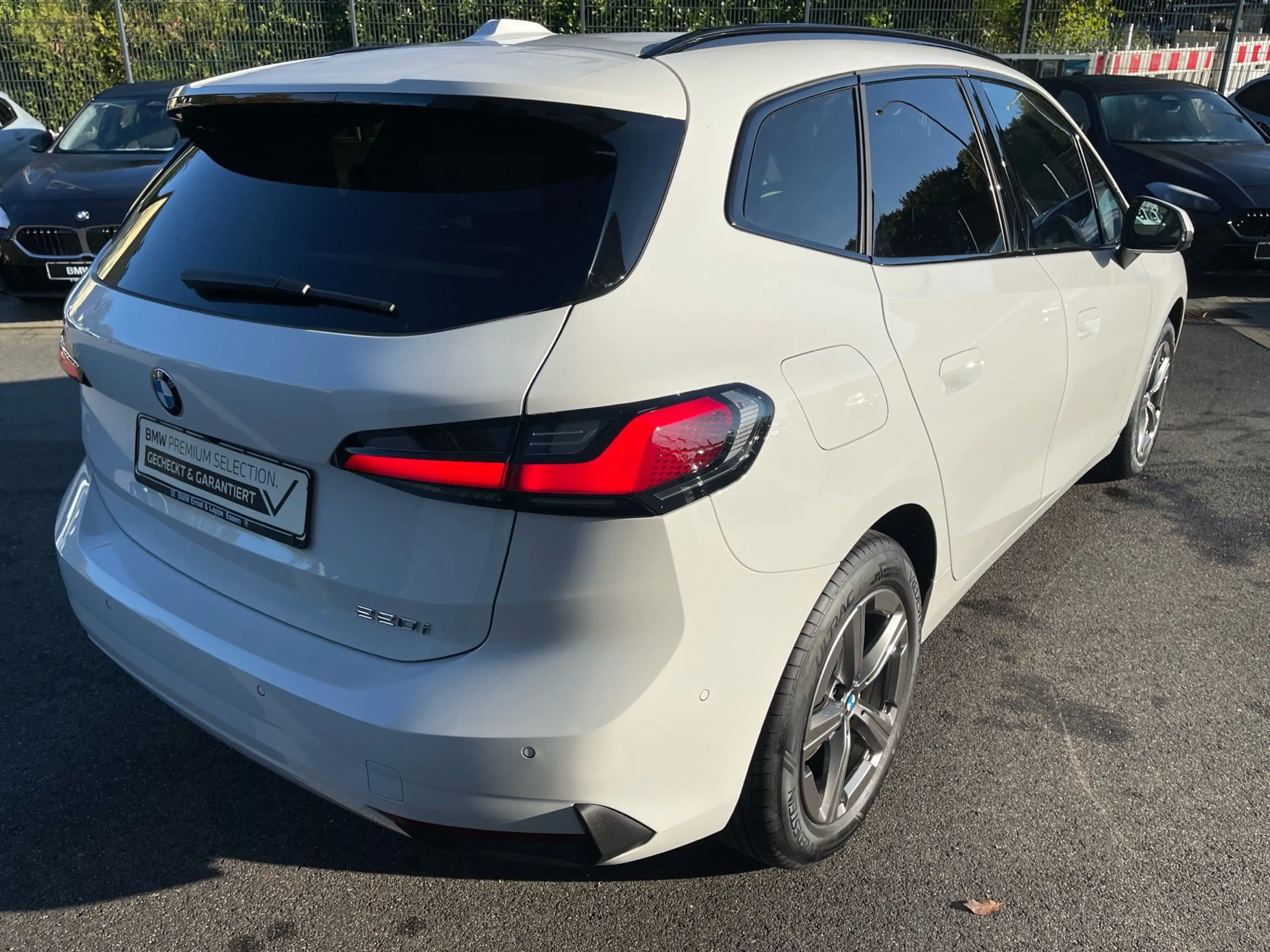BMW 220 i Active Tourer || AHK adapt.LED Head-Up — photo 2