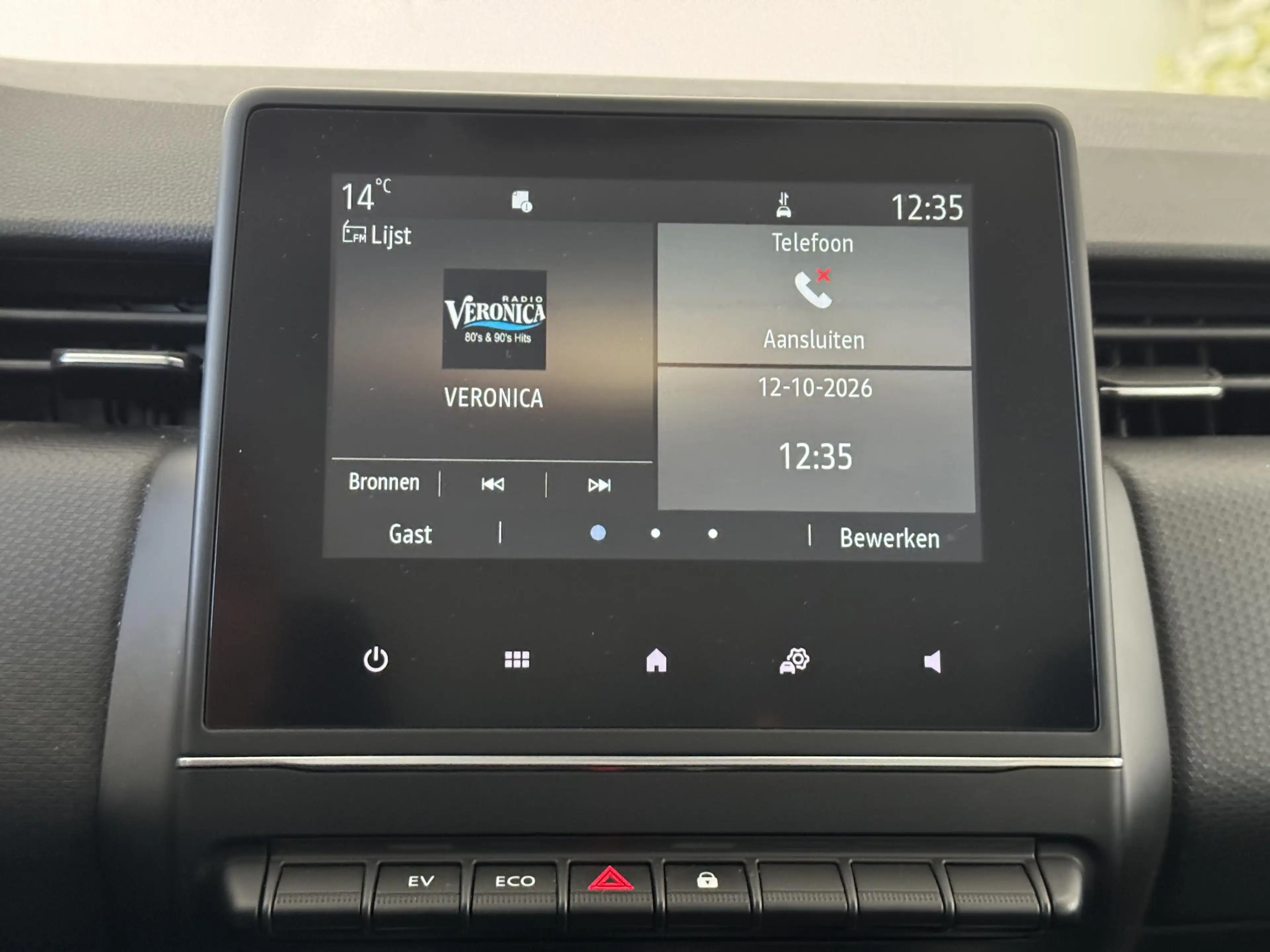 Renault Clio 1.6 E-Tech Hybrid 145 Equilibre | Apple CarPlay / — photo 12