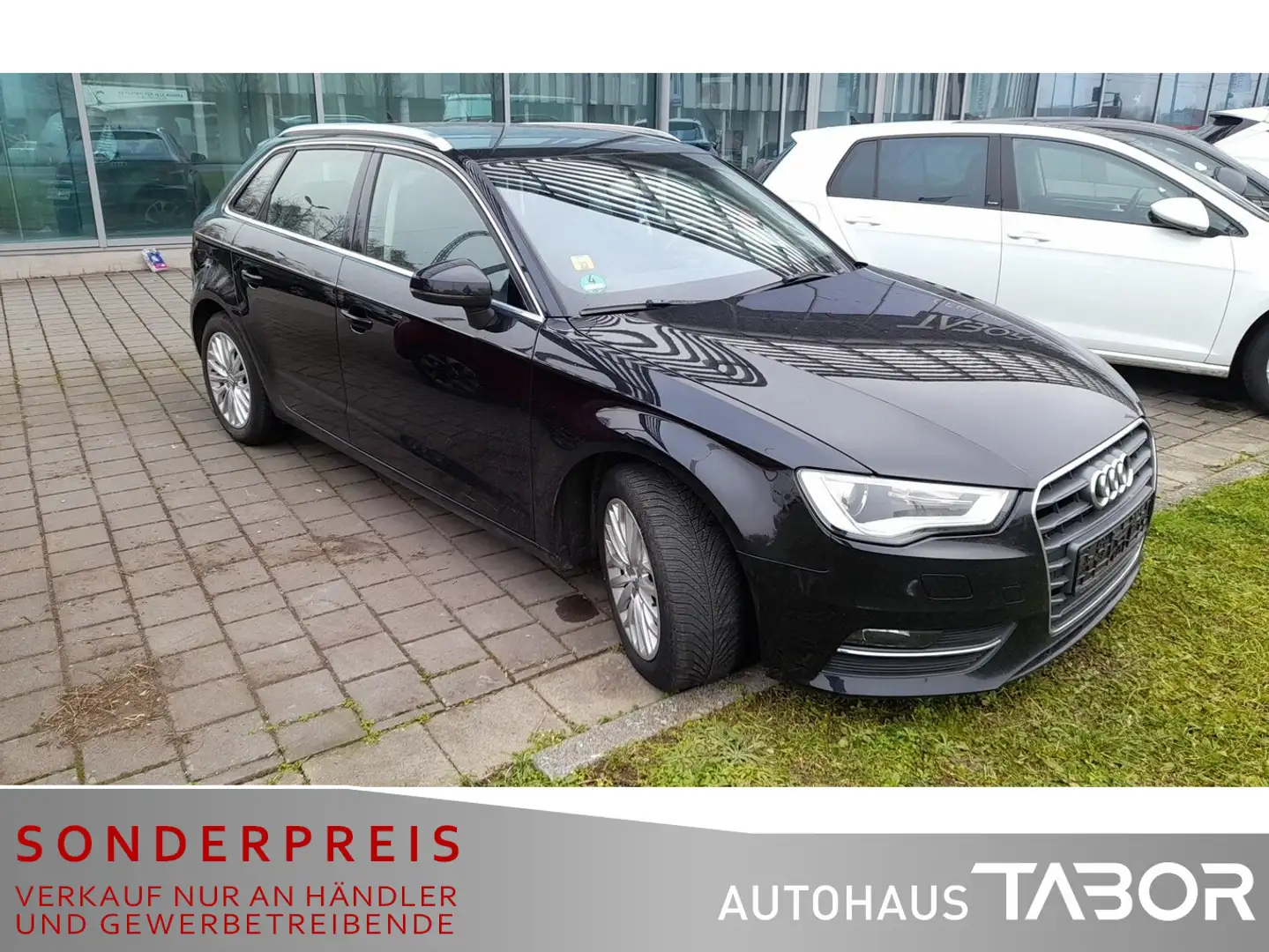 Audi A3 Sportback 1.6 TDI Ambiente MMI Touch Xen SHZ - 2