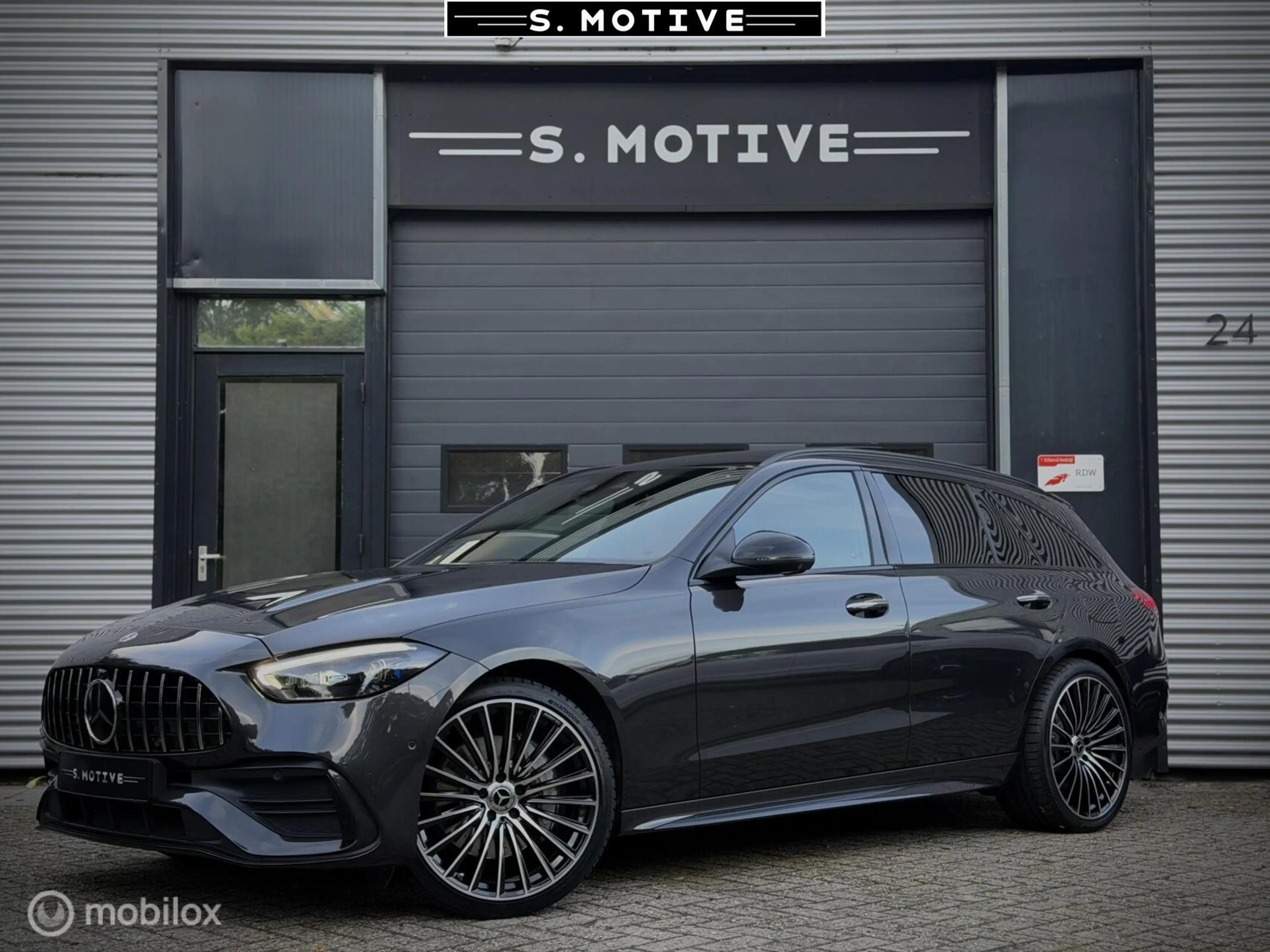 Mercedes-Benz C 300 Estate e AMG Pano Burmester 3D, Memory, 20inch, BT