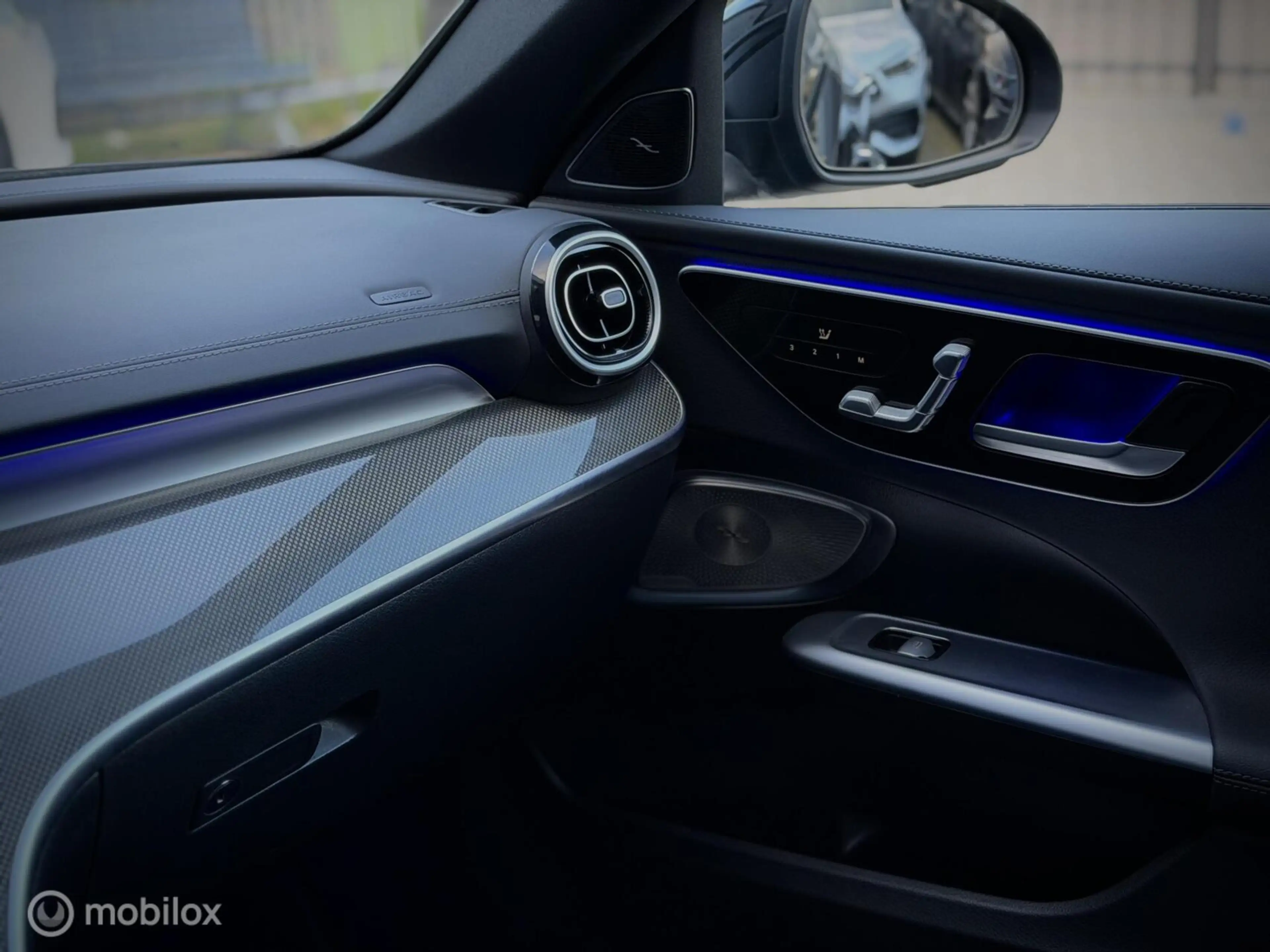 Mercedes-Benz C 300 Estate e AMG Pano Burmester 3D, Memory, 20inch, BT — photo 12