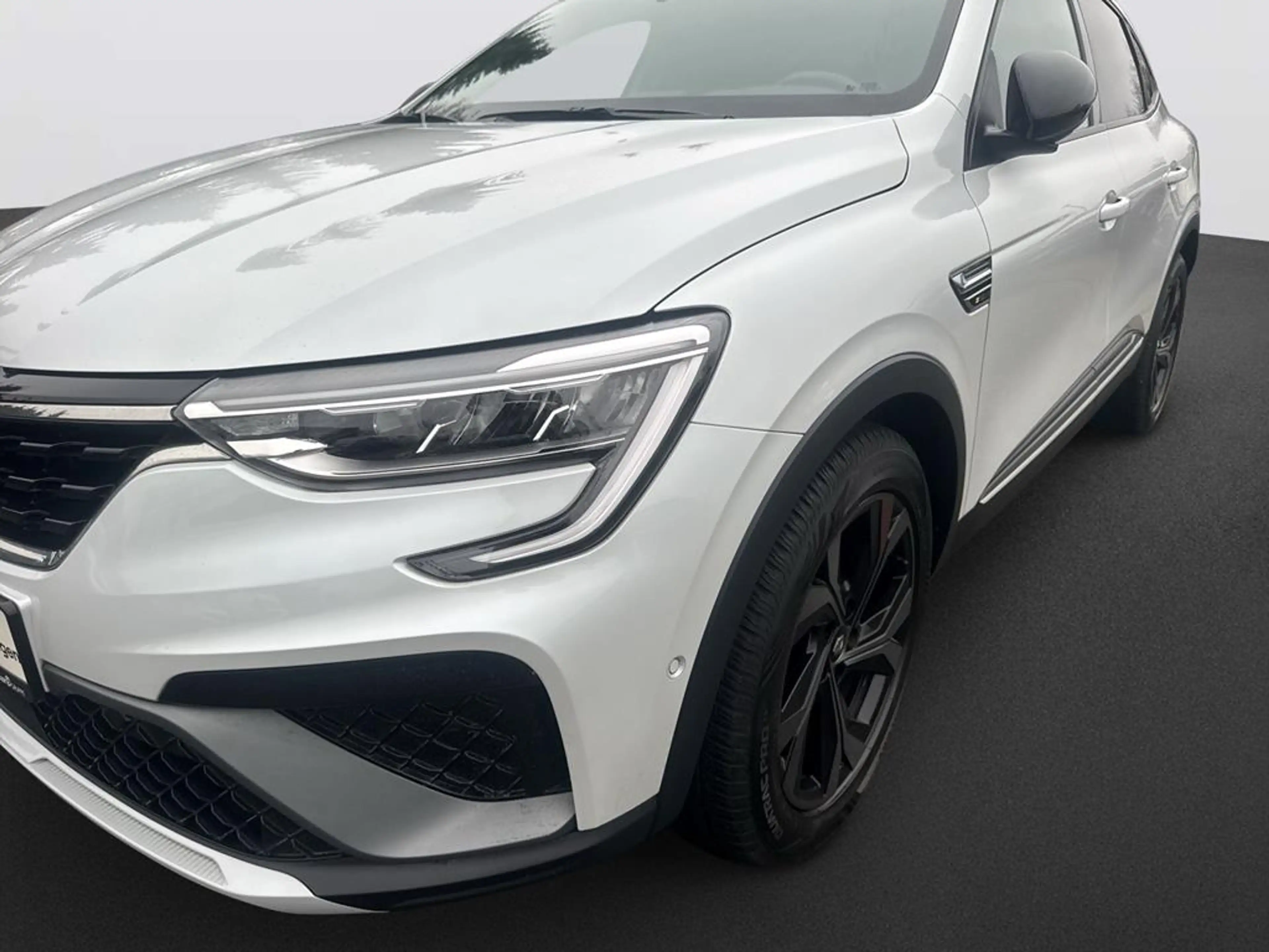 Renault Arkana R.S. LINE TCe 160 EDC (MY22) — photo 11