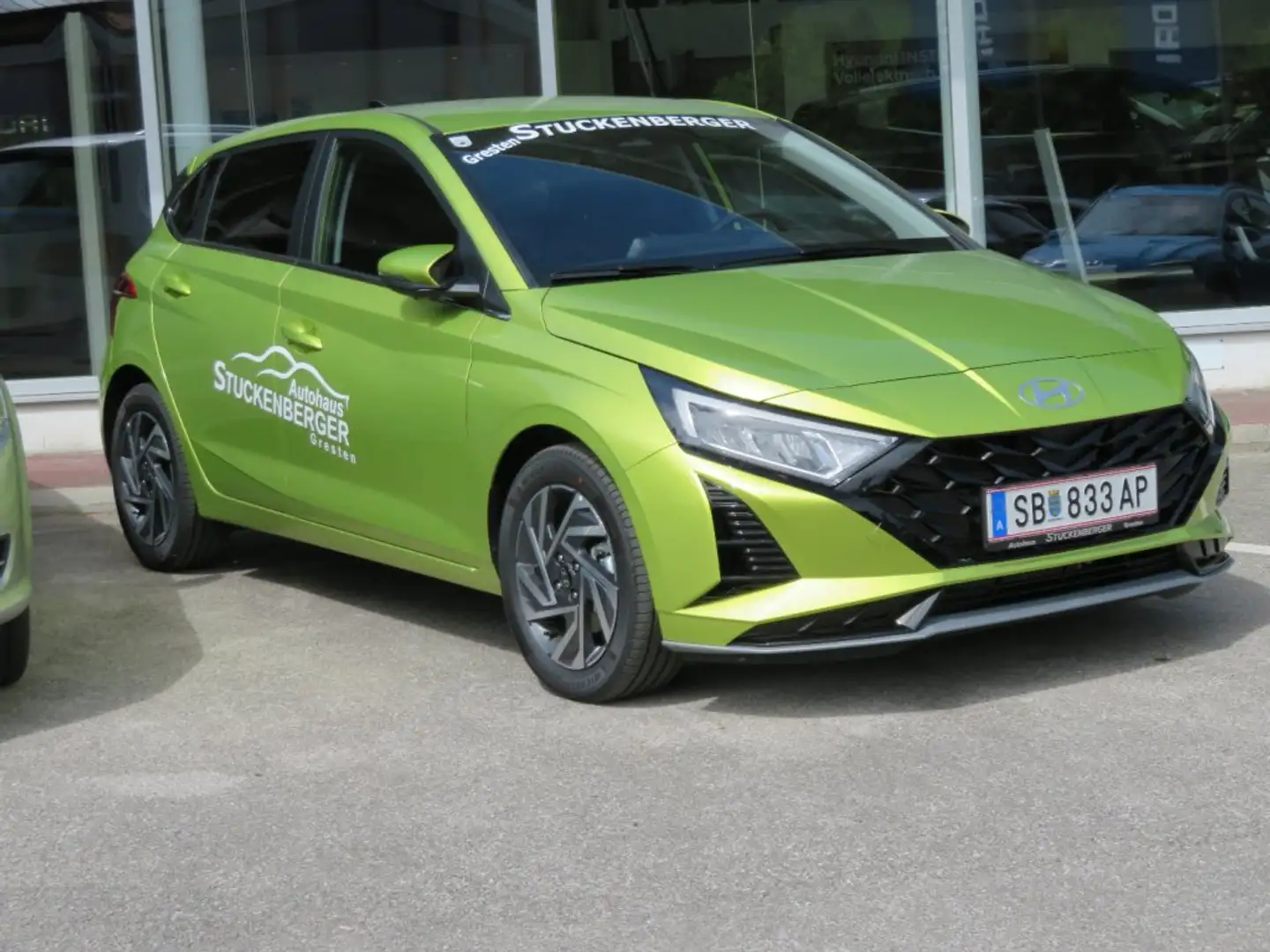 Hyundai i20 GO Plus 1.0 T-GDI Grün - 2