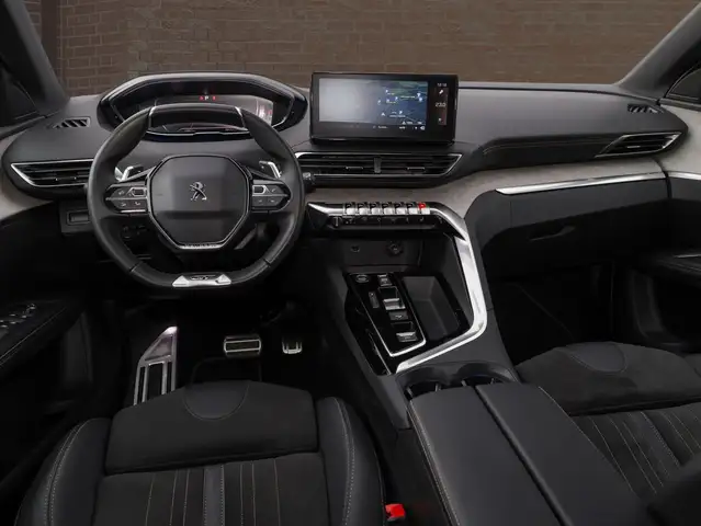 Peugeot 5008 view 12