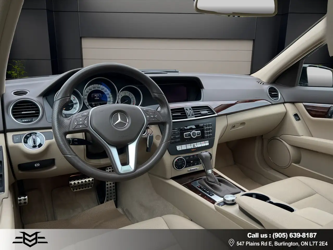 Mercedes-Benz C-Class снимка Mercedes-Benz C-Class