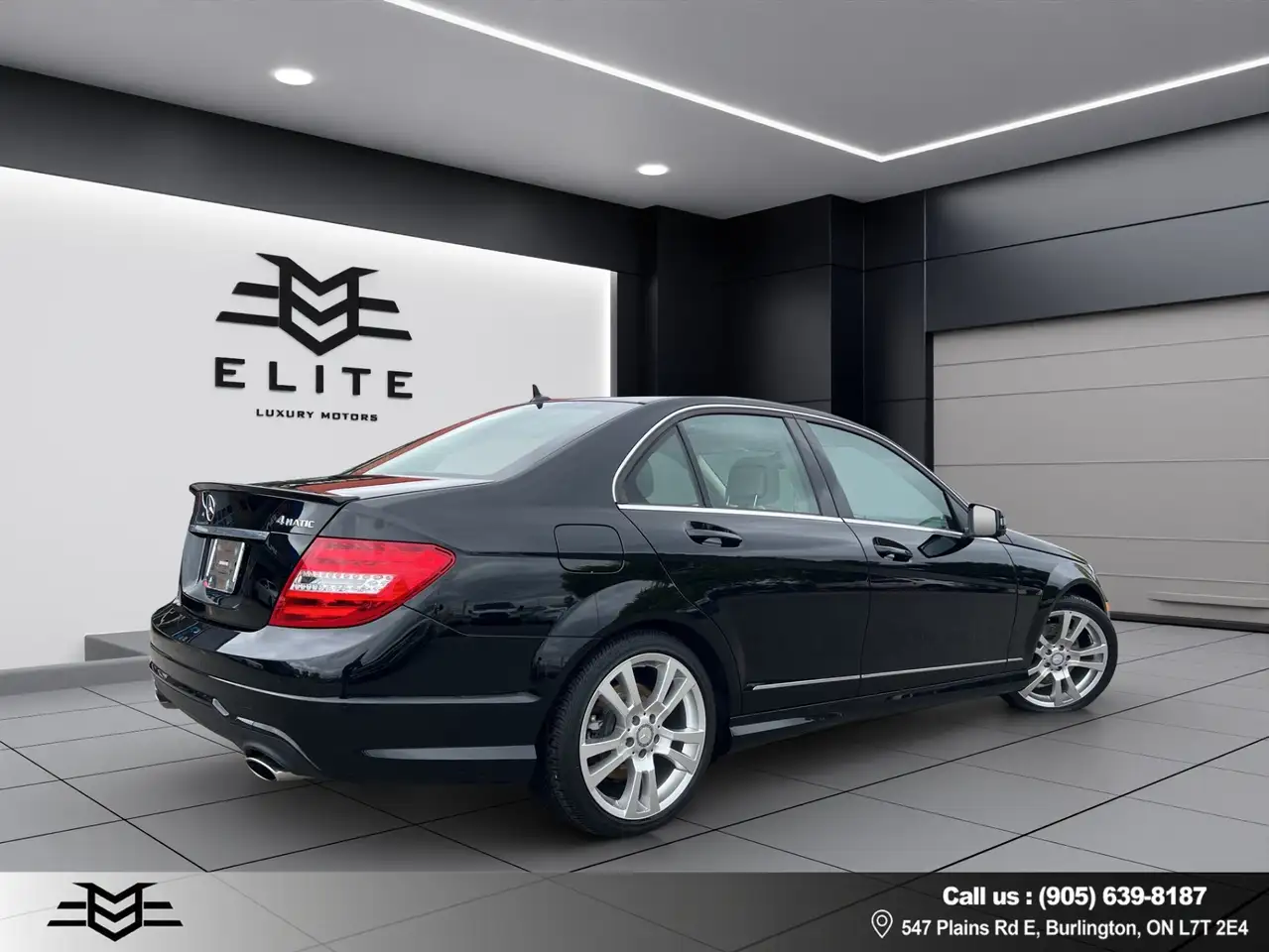 Mercedes-Benz C-Class снимка Mercedes-Benz C-Class