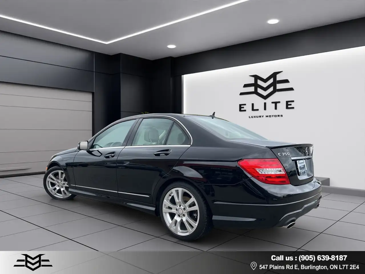 Mercedes-Benz C-Class снимка Mercedes-Benz C-Class