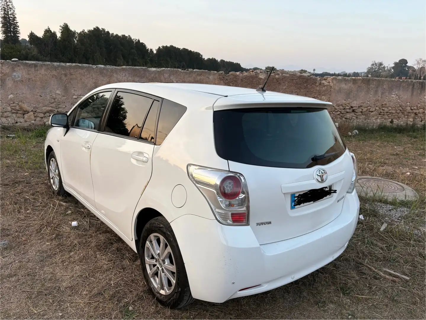Toyota Verso Verso 1.8 Advance Advance Blanco - 1