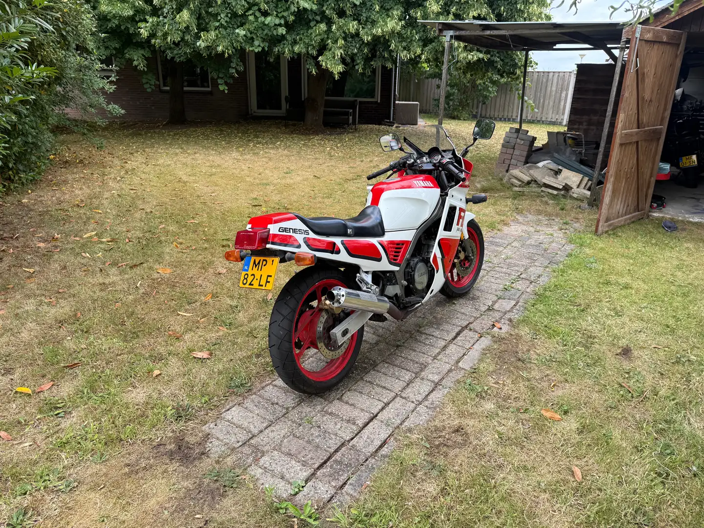 Yamaha FZ 750 Genesis Blanc - 2