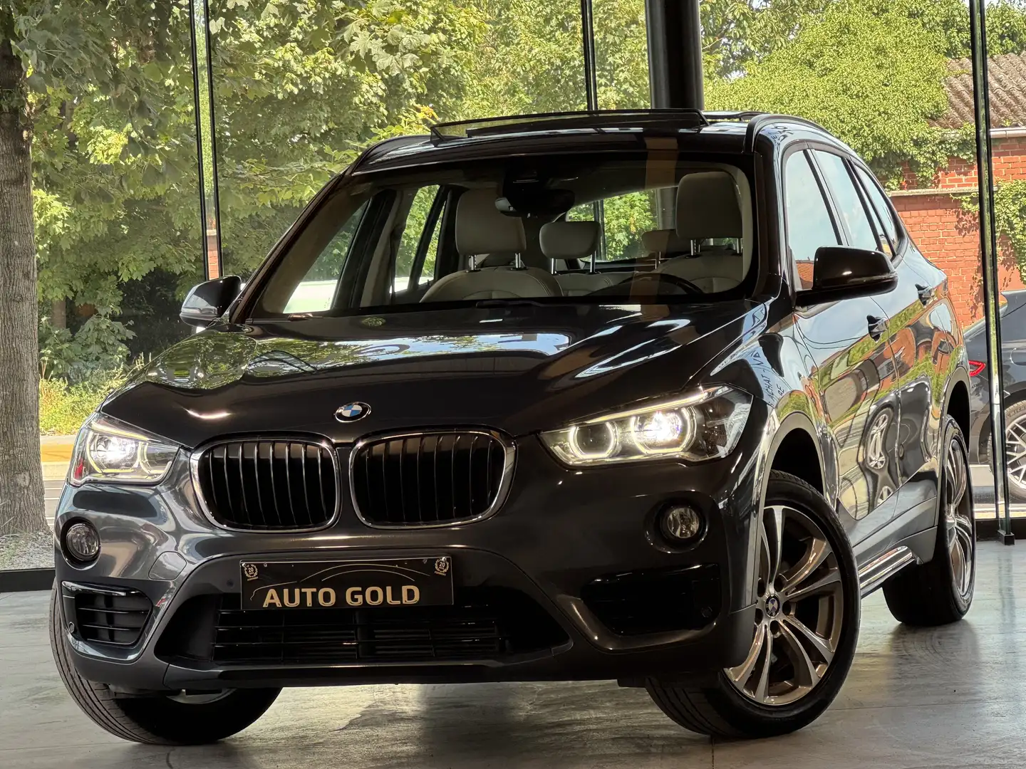 BMW X1 2.0iAS/BOITE AUTO/FULLOPTIONS/1PROP CARNET Gris - 1