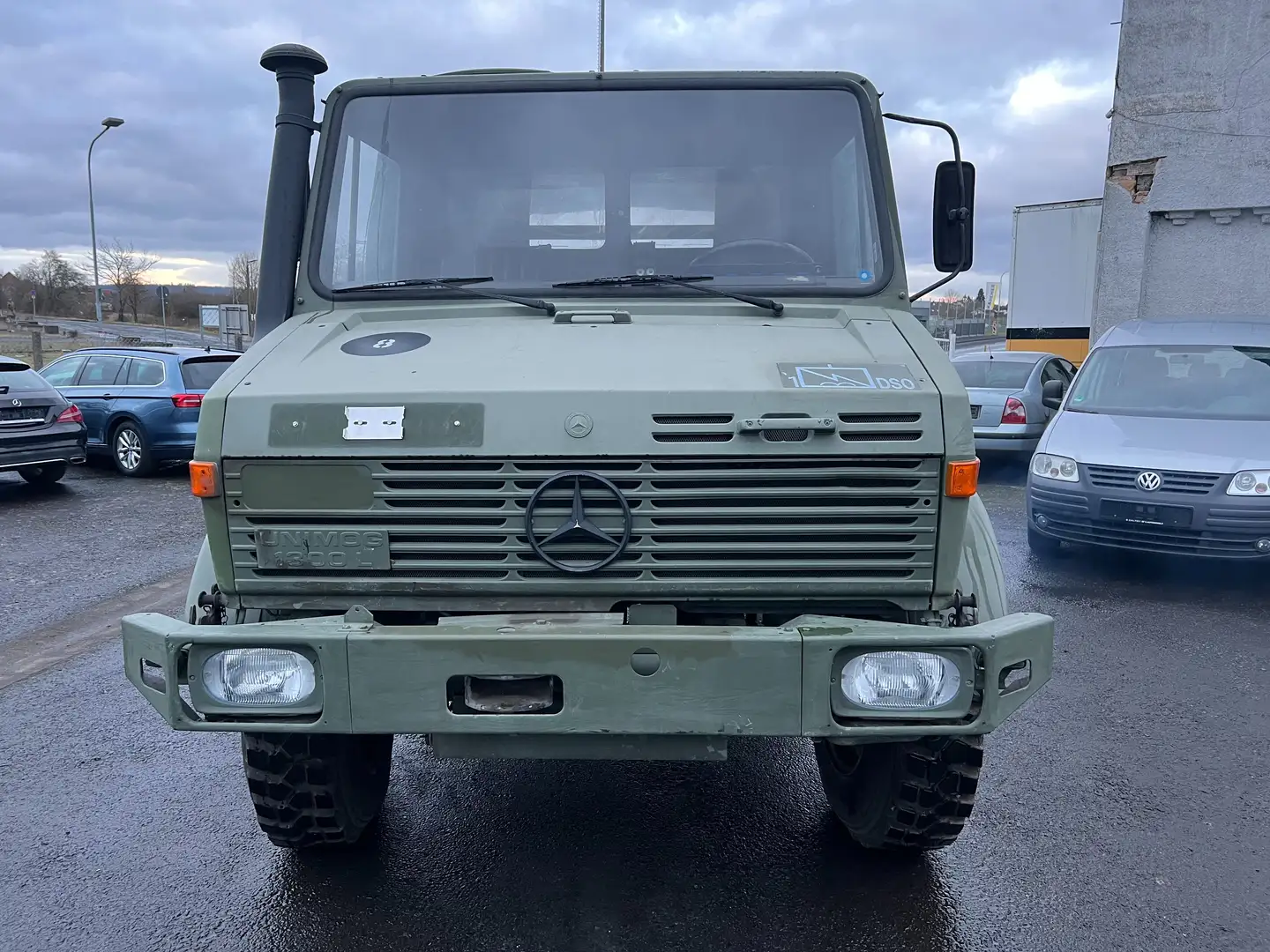 Mercedes-Benz UNIMOG 435 Vert - 2