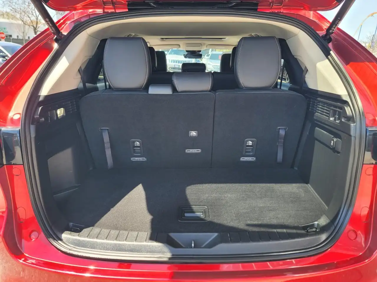 Mazda CX-90 MHEV снимка Mazda CX-90 MHEV