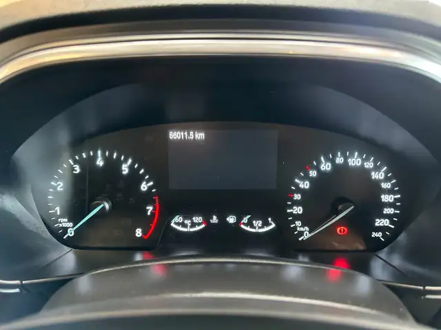 Ford Focus view 13