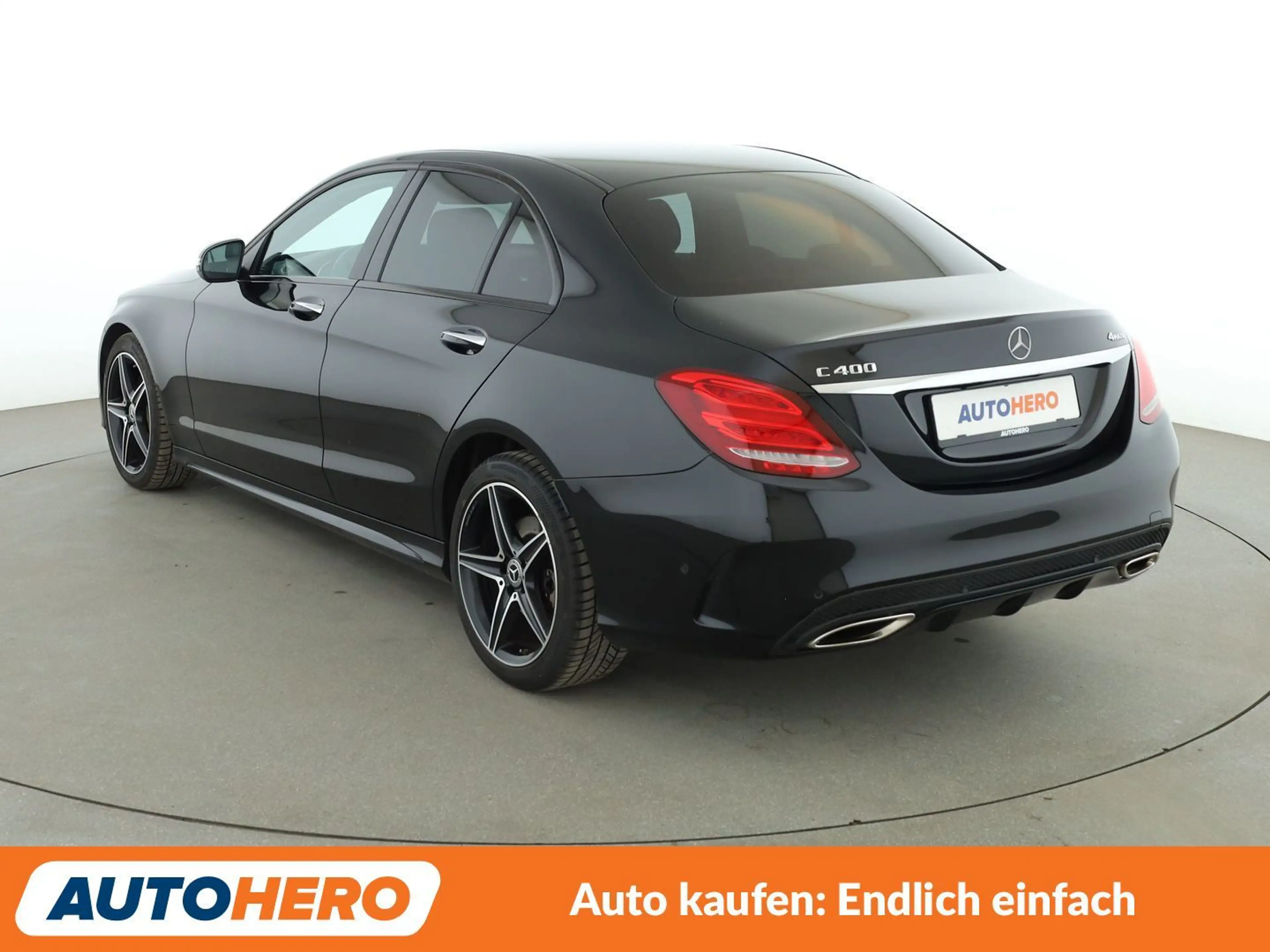Mercedes-Benz C 400 4Matic AMG Line Aut.*NAVI*CAM*LED*PDC*SHZ*TEMPO* — photo 4