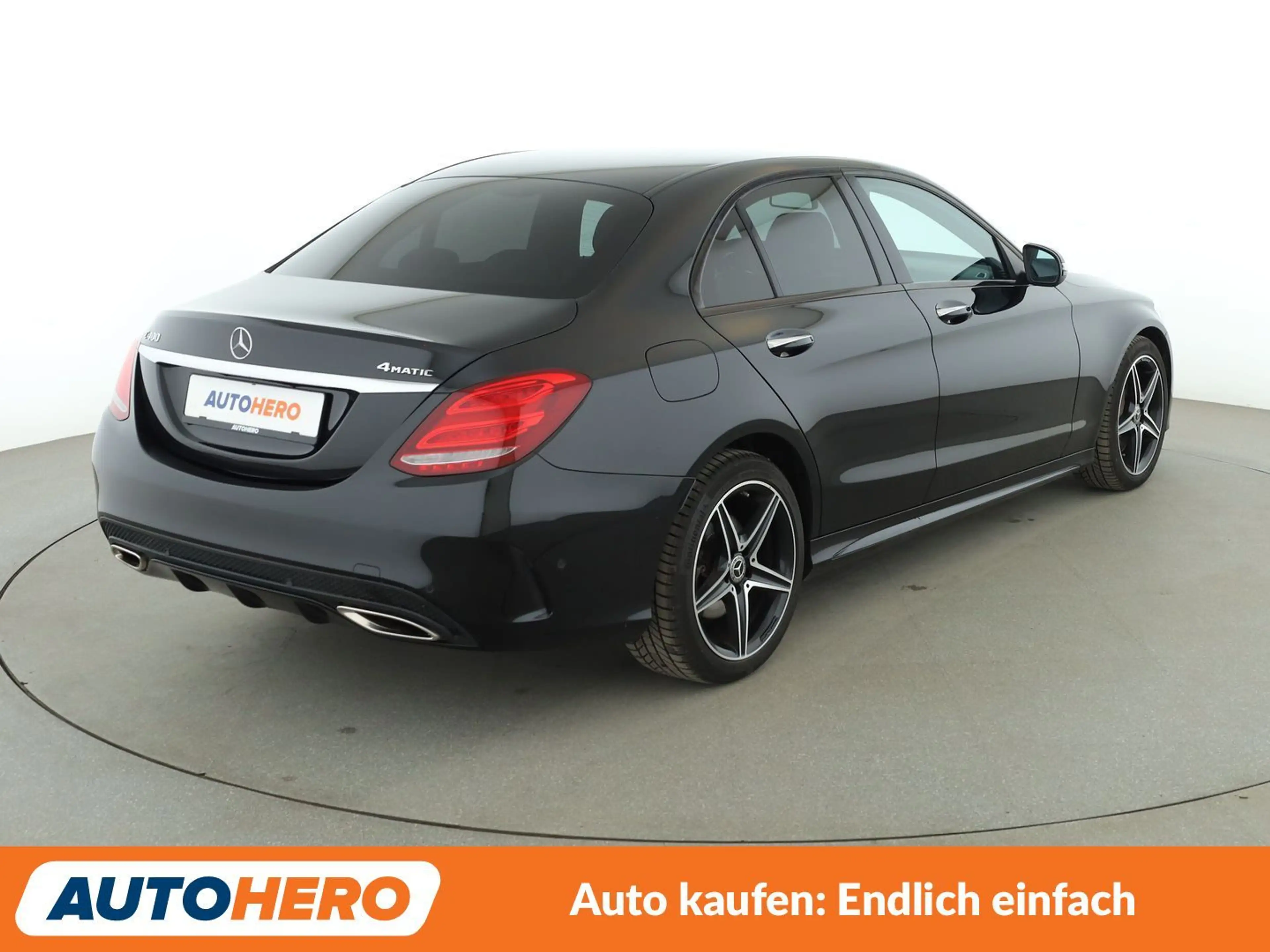 Mercedes-Benz C 400 4Matic AMG Line Aut.*NAVI*CAM*LED*PDC*SHZ*TEMPO* — photo 6