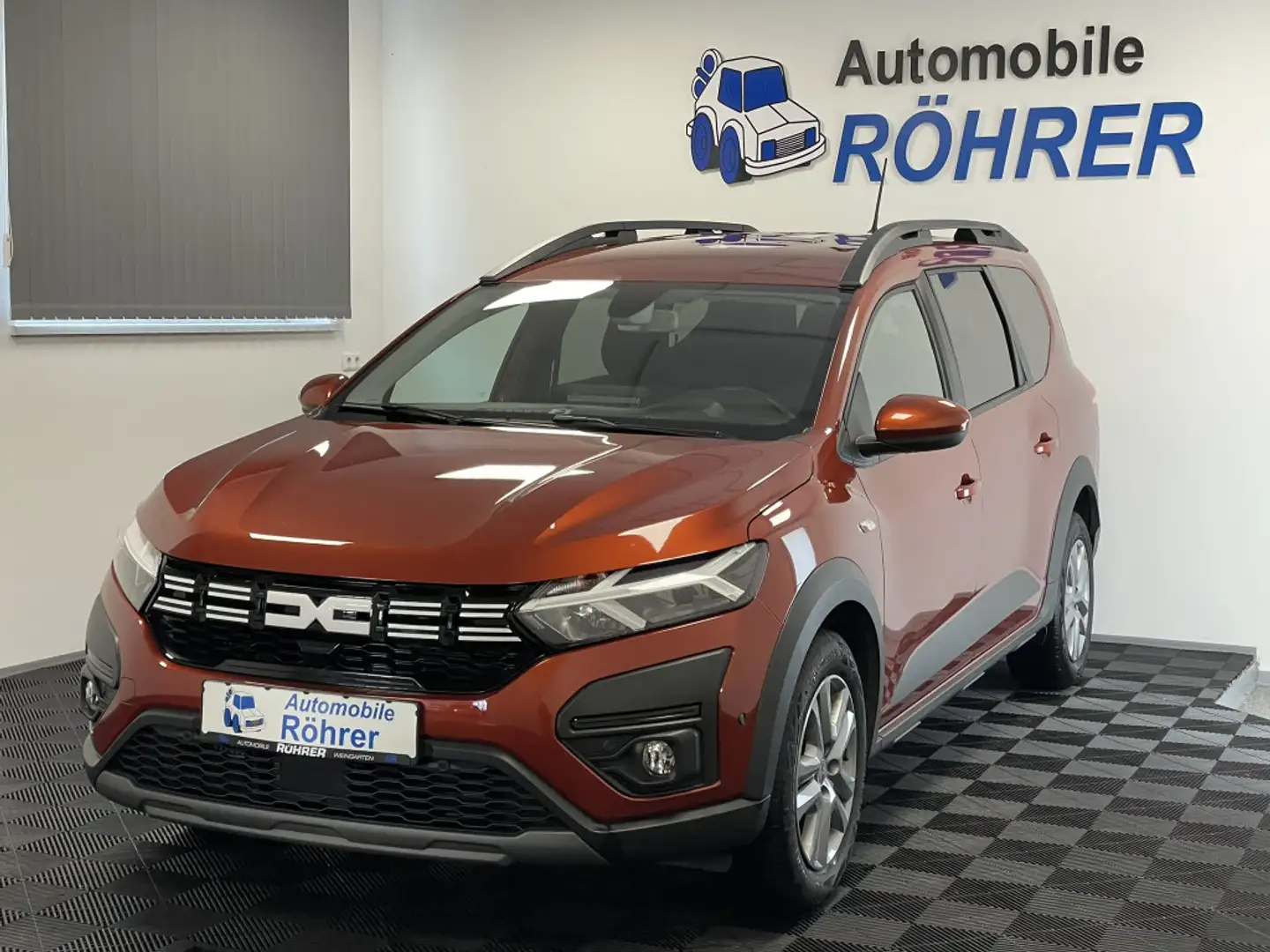 Dacia Jogger Expression TCe110 7-Sitzer Kamera Carplay Оранжевый - 1