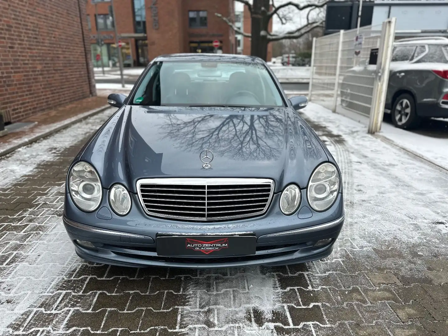 Mercedes-Benz E 200 LimousineKompressor  TOP GARANTIE - 2