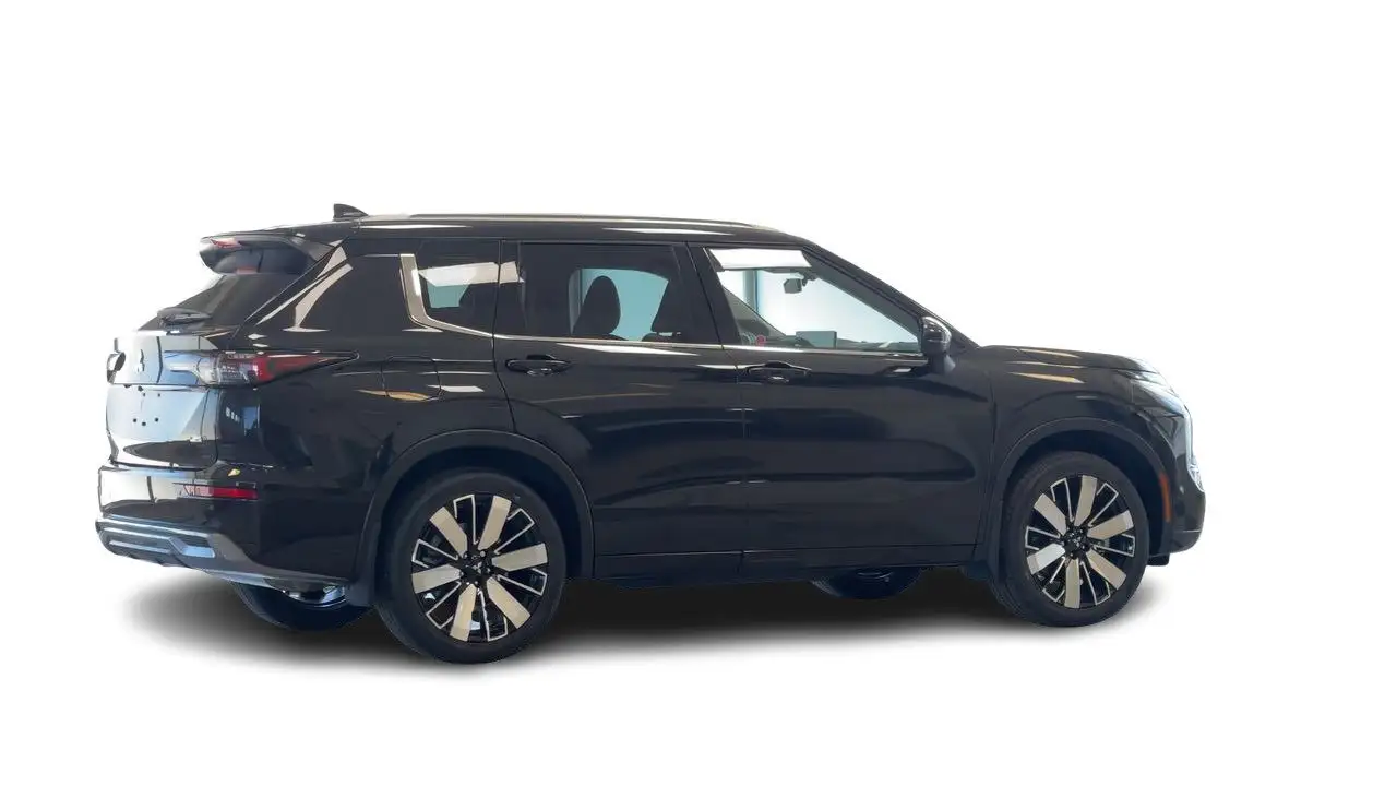 Mitsubishi Outlander снимка Mitsubishi Outlander