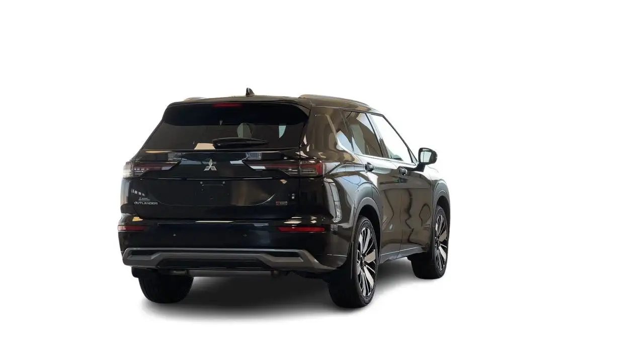 Mitsubishi Outlander снимка Mitsubishi Outlander