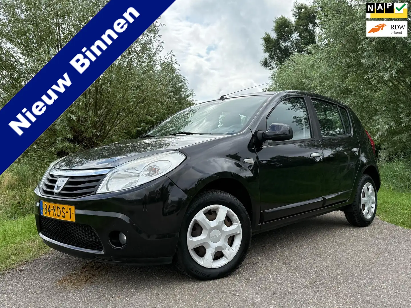 Dacia Sandero 1.2 Lauréate Airco 2e Eigenaar Elektrisch pakket N Zwart - 1