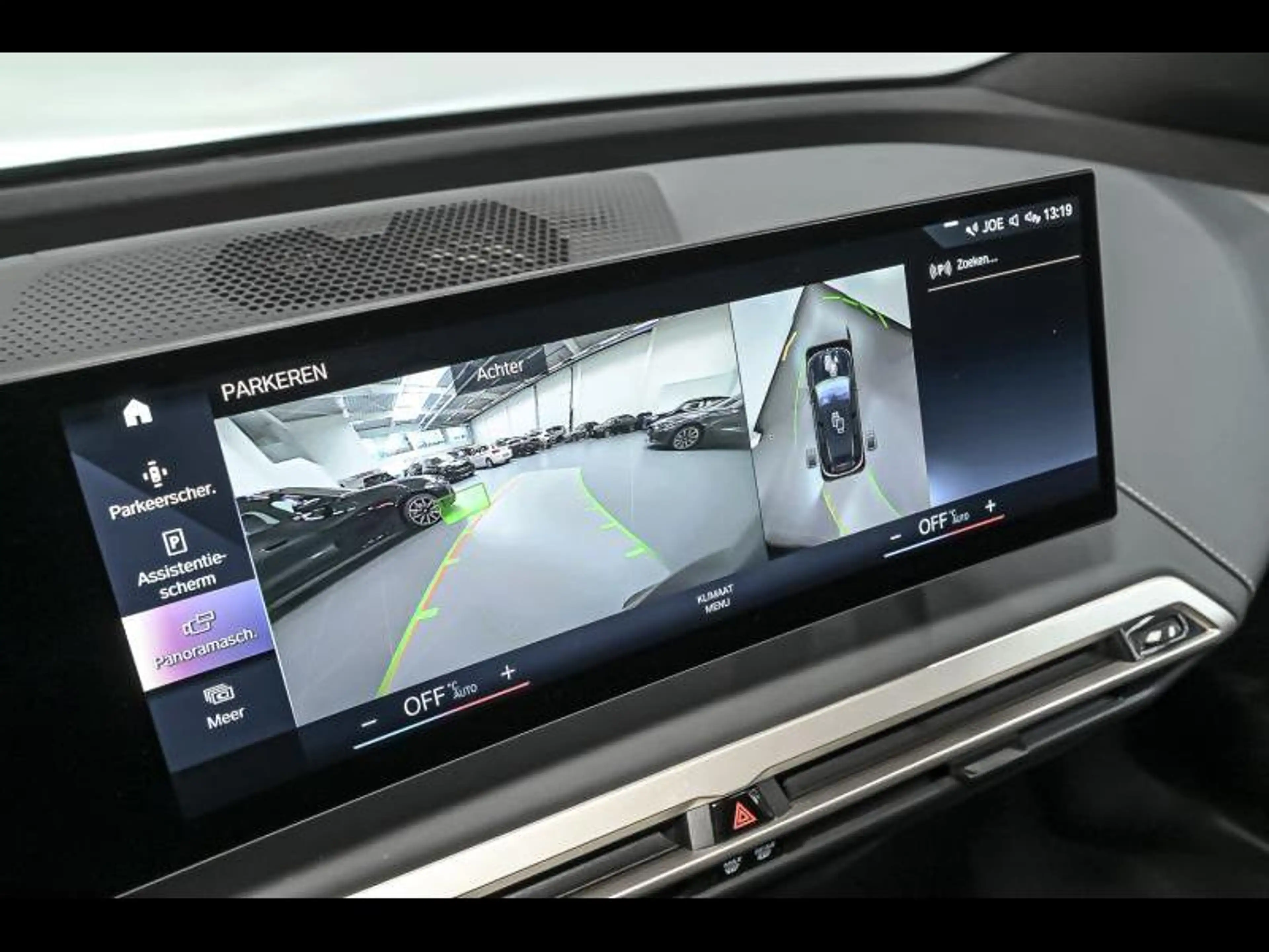 BMW iX xDrive40 - Sport|PanoLounge|360CAm|H&K — photo 12