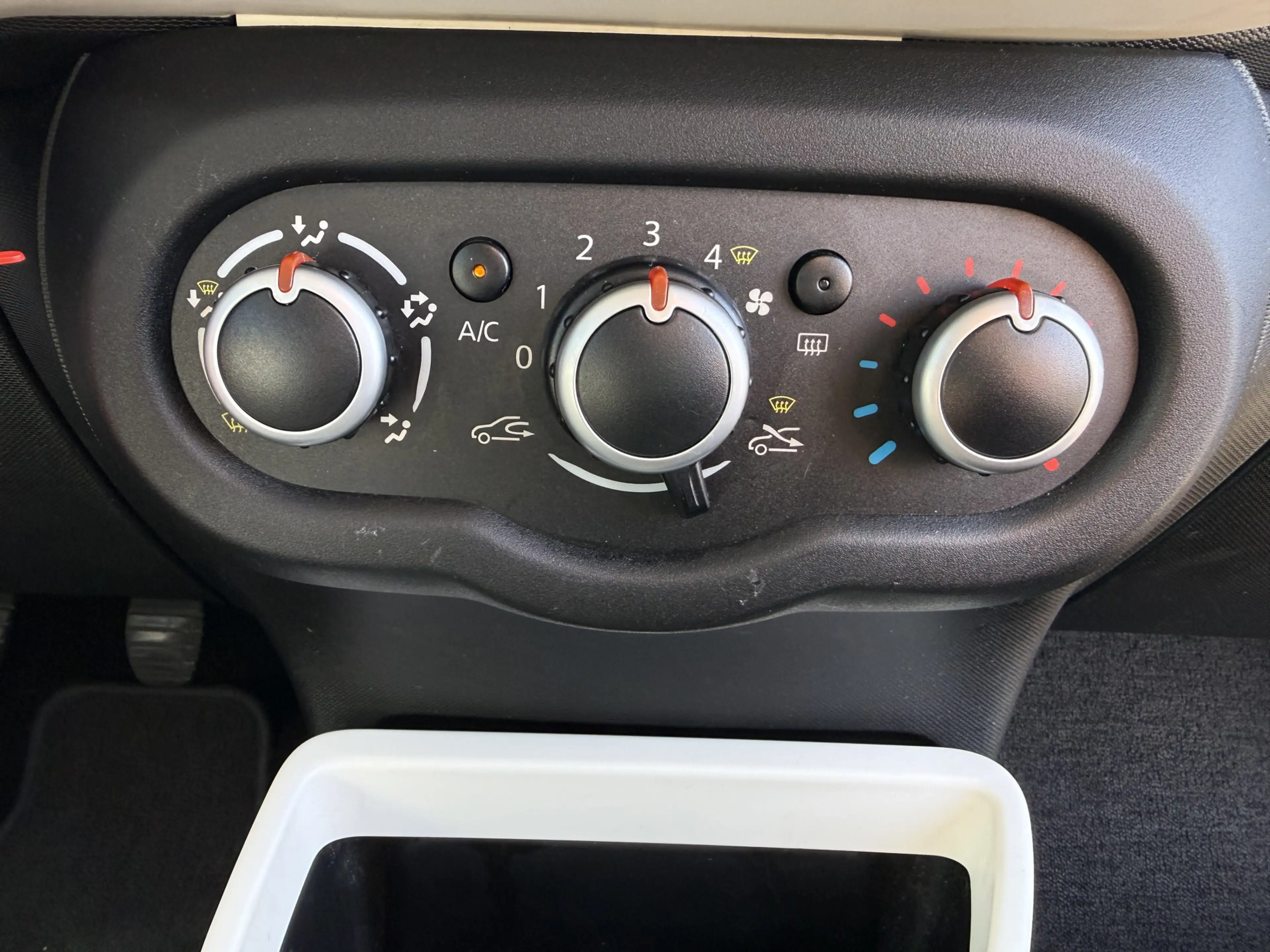 Renault Twingo 1.0 SCe Collection AIRCO NL AUTO ELEC PAKKET — photo 11