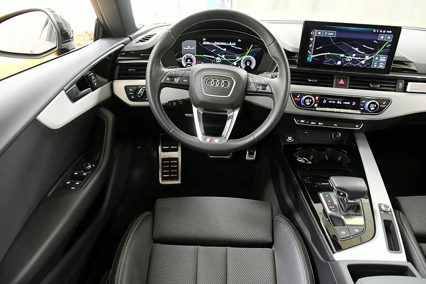 Audi A5 SB 40 TDI advanced S-tronic Czarny - 2