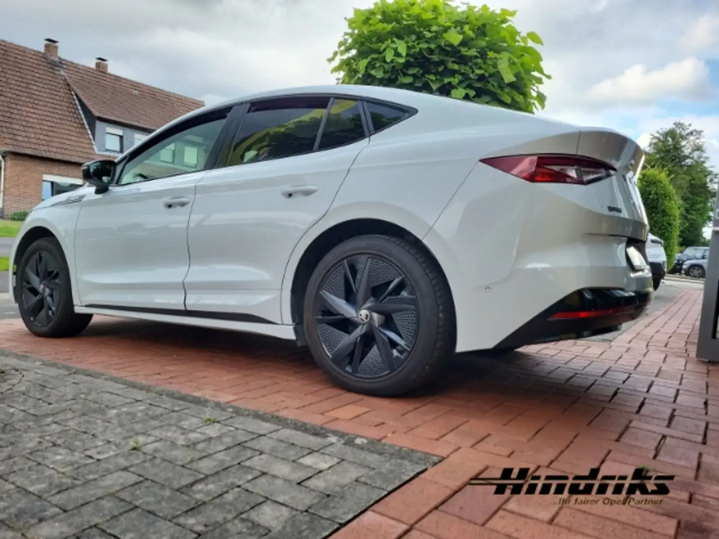 Skoda Enyaq RS Coupe 82 kWh VOLL!  HUD Navi Digitales Cockpit Weiß - 2