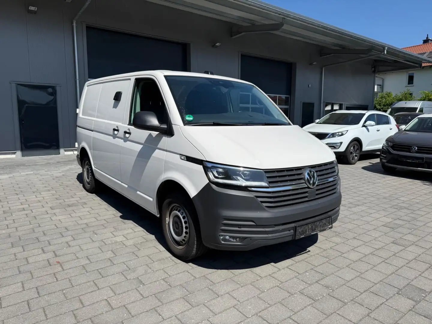 Volkswagen T6 Transporter 2.0 TDI DSG/LED/ACC/Navi Weiß - 2