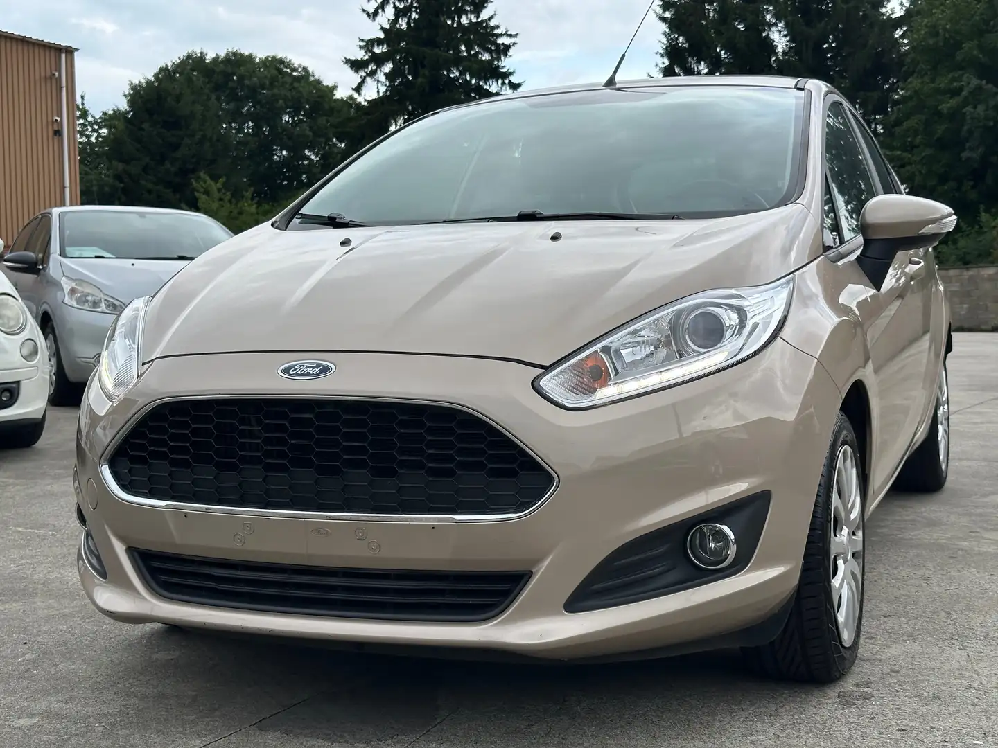 Ford Fiesta Fiesta 1.0 EcoBoost Titanium*40.000km*ETAT NEUVE!! Beige - 1