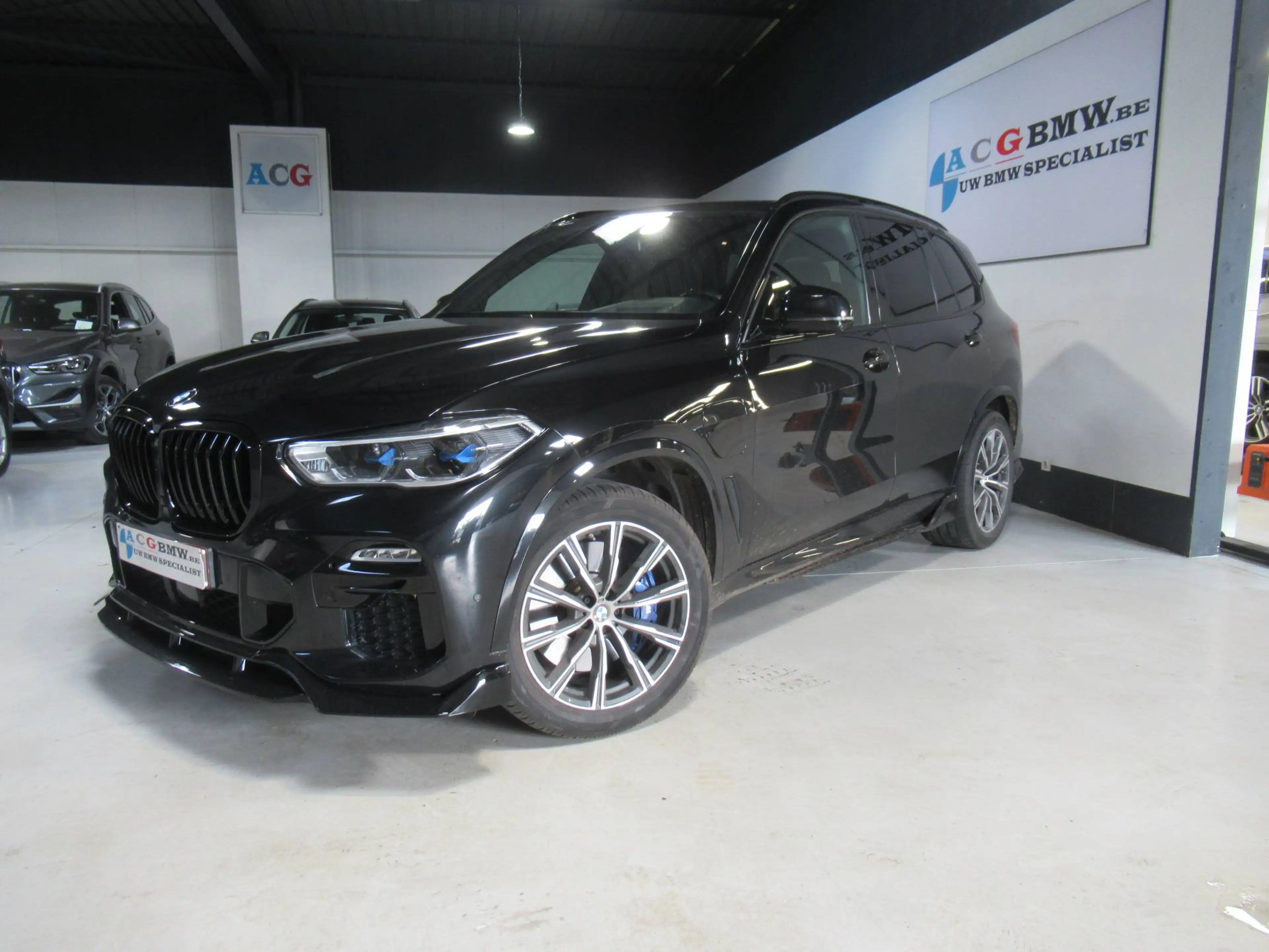 BMW X5 Super onderhouden BMW X5 45e Hybride M Sport Laser Pano Trekhaak Super uitrusting Comfort — photo 2