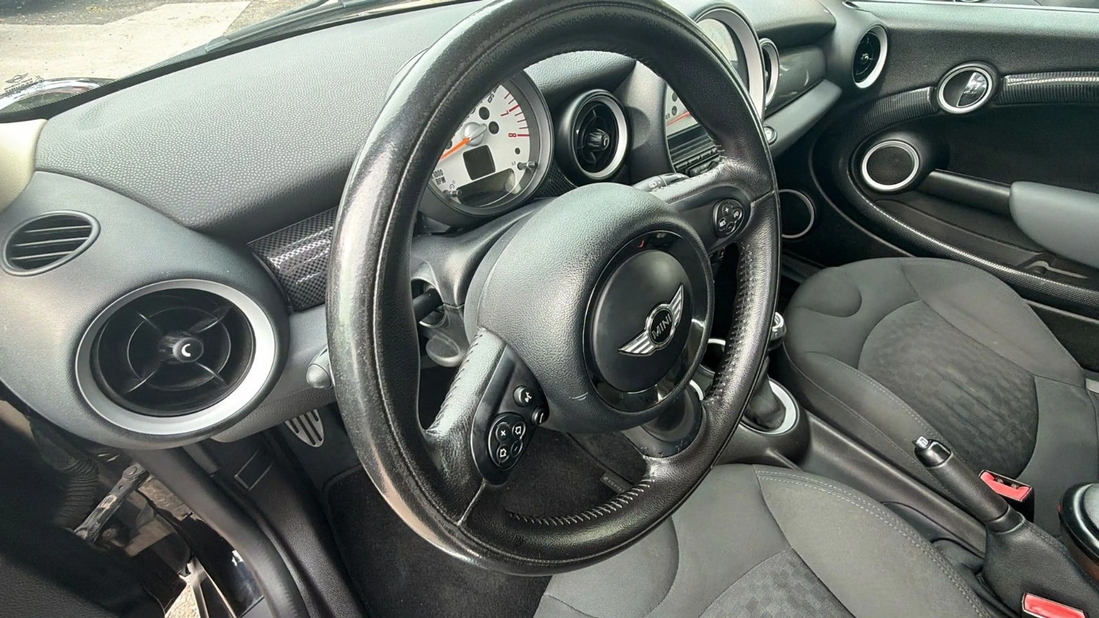 MINI Cooper S Mini Cooper S — photo 7