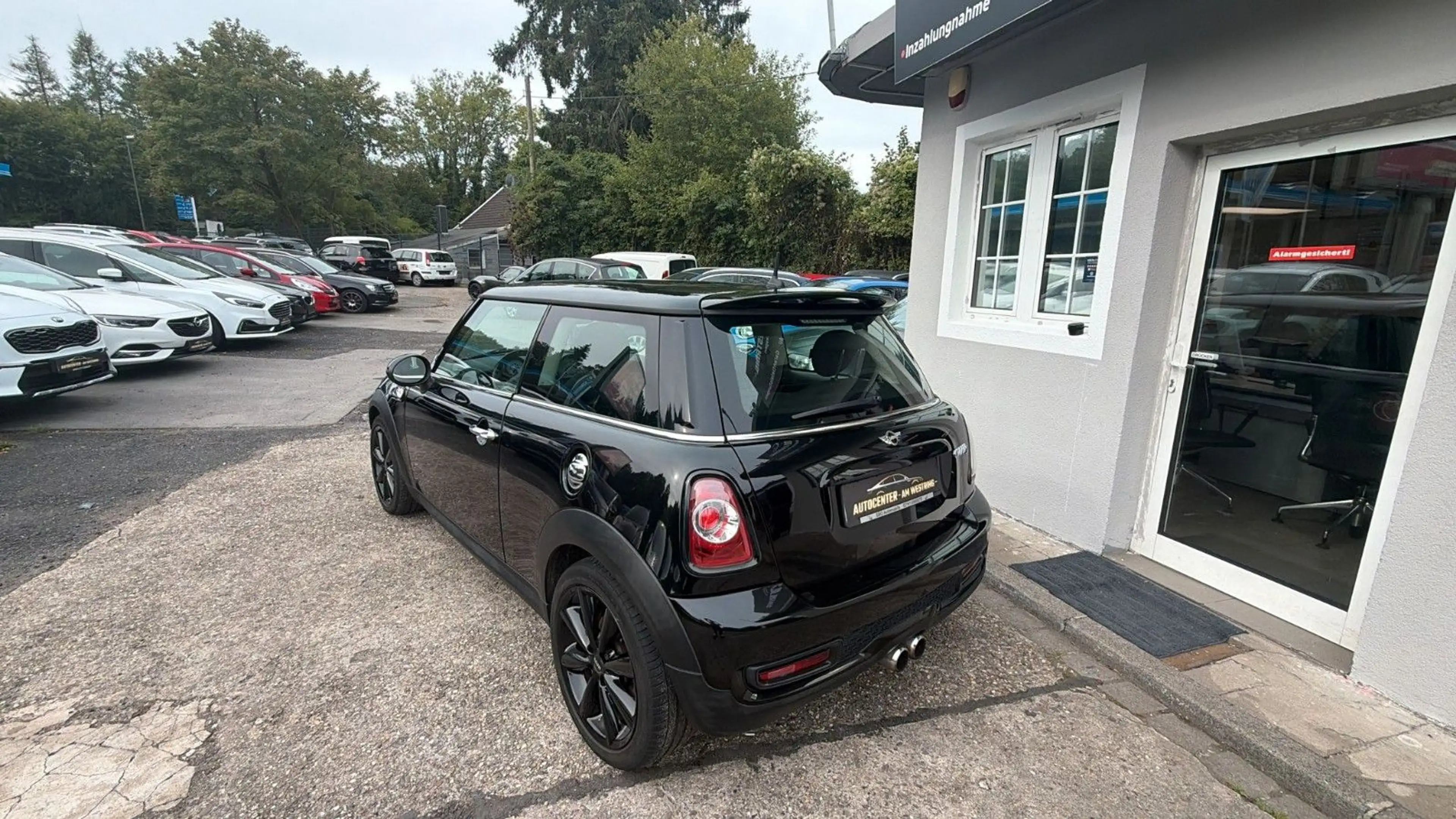 MINI Cooper S Mini Cooper S — photo 4