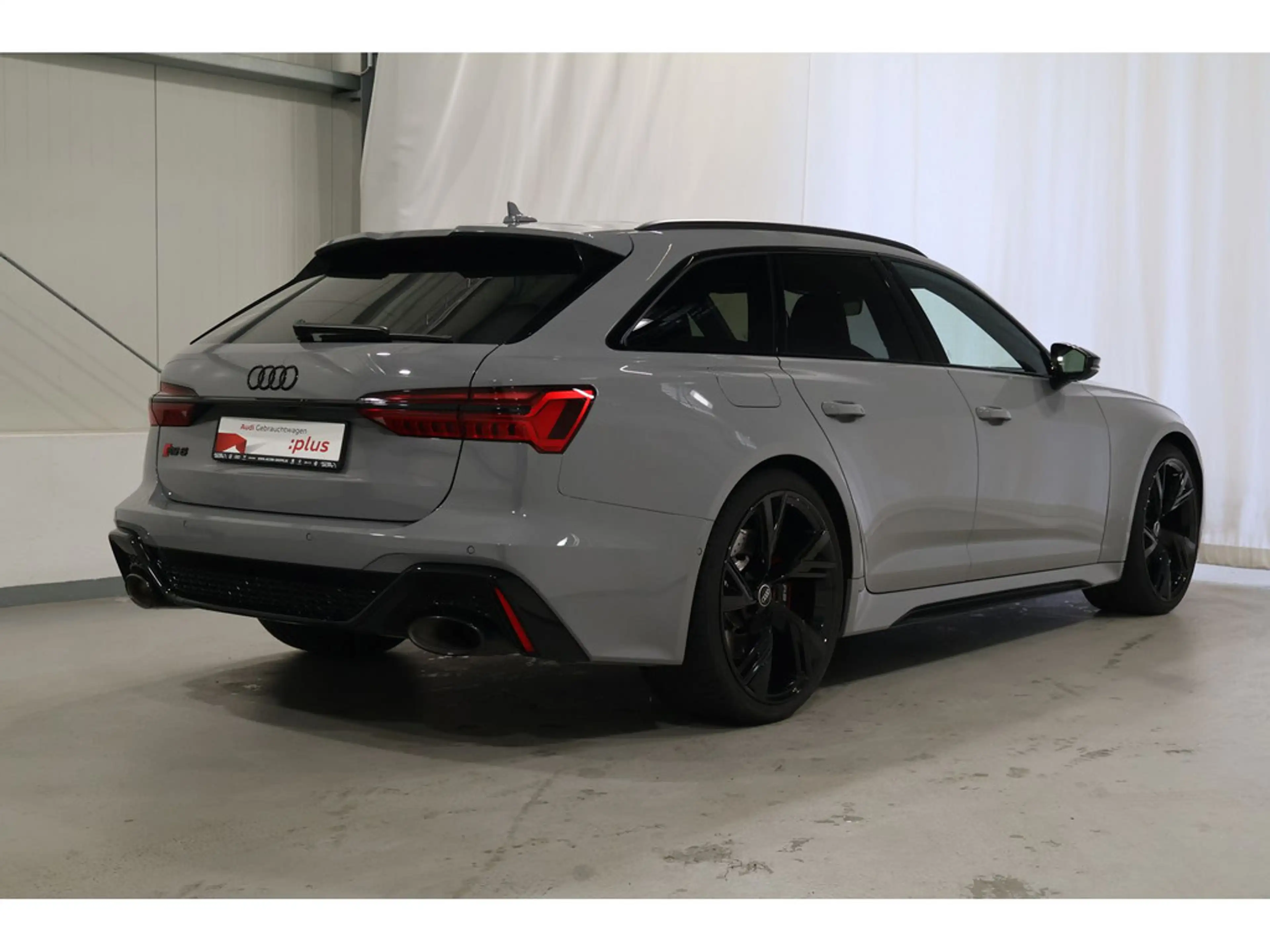 Audi RS6 Avant 4.0 TFSI quattro B&O*Pano*Matrix * — photo 4