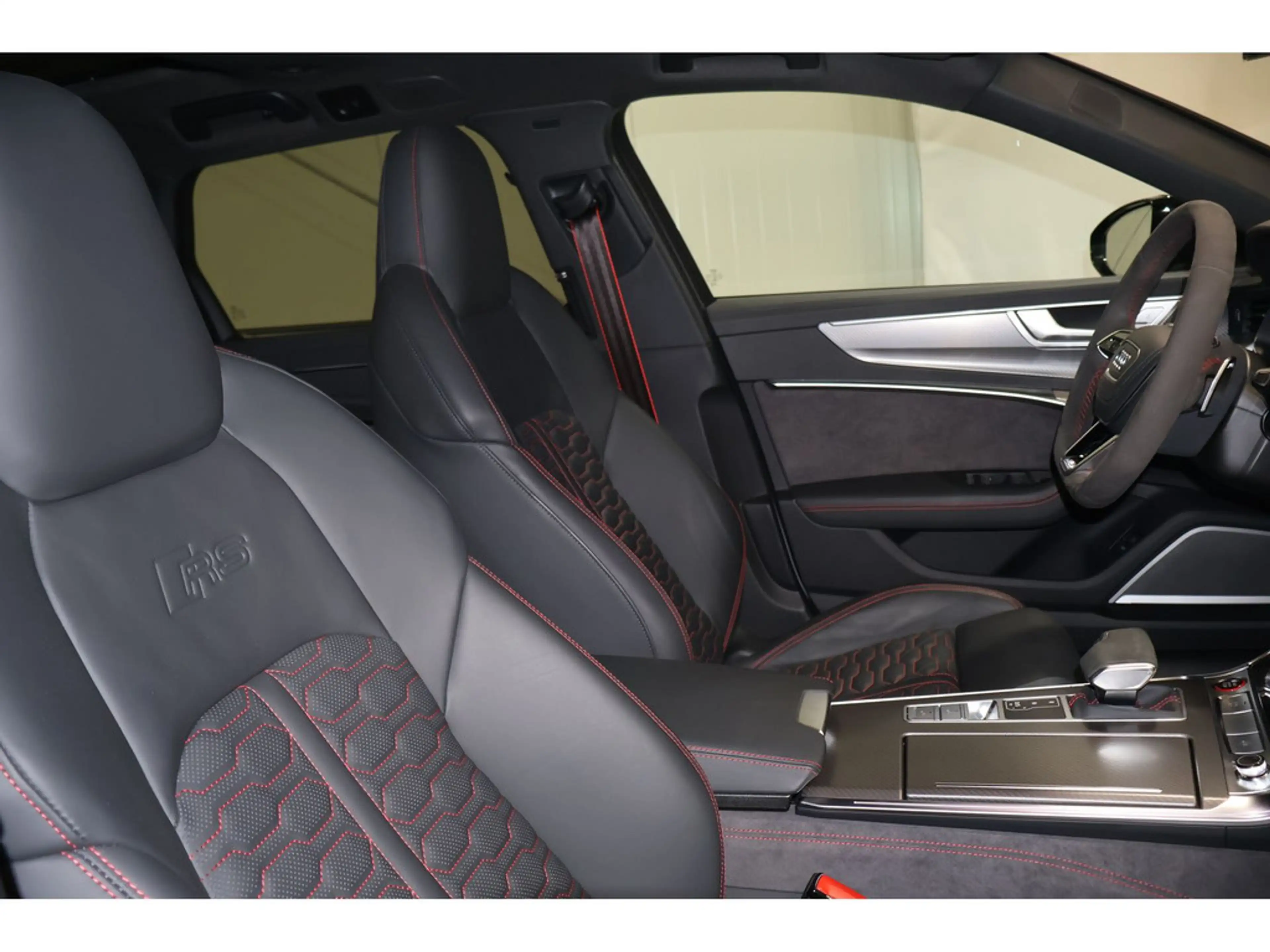 Audi RS6 Avant 4.0 TFSI quattro B&O*Pano*Matrix * — photo 9