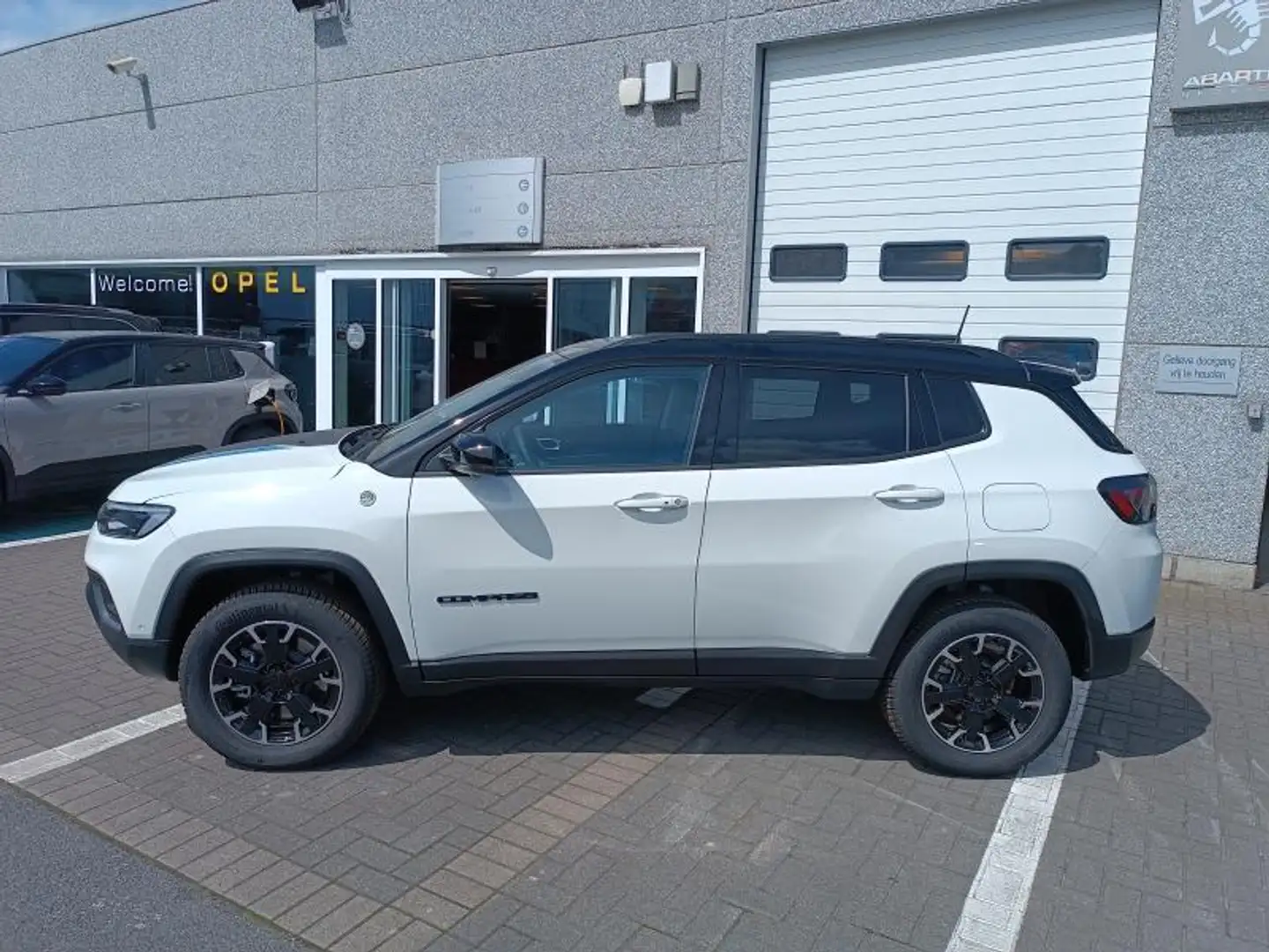 Jeep Compass Overland PHEV Wit - 2
