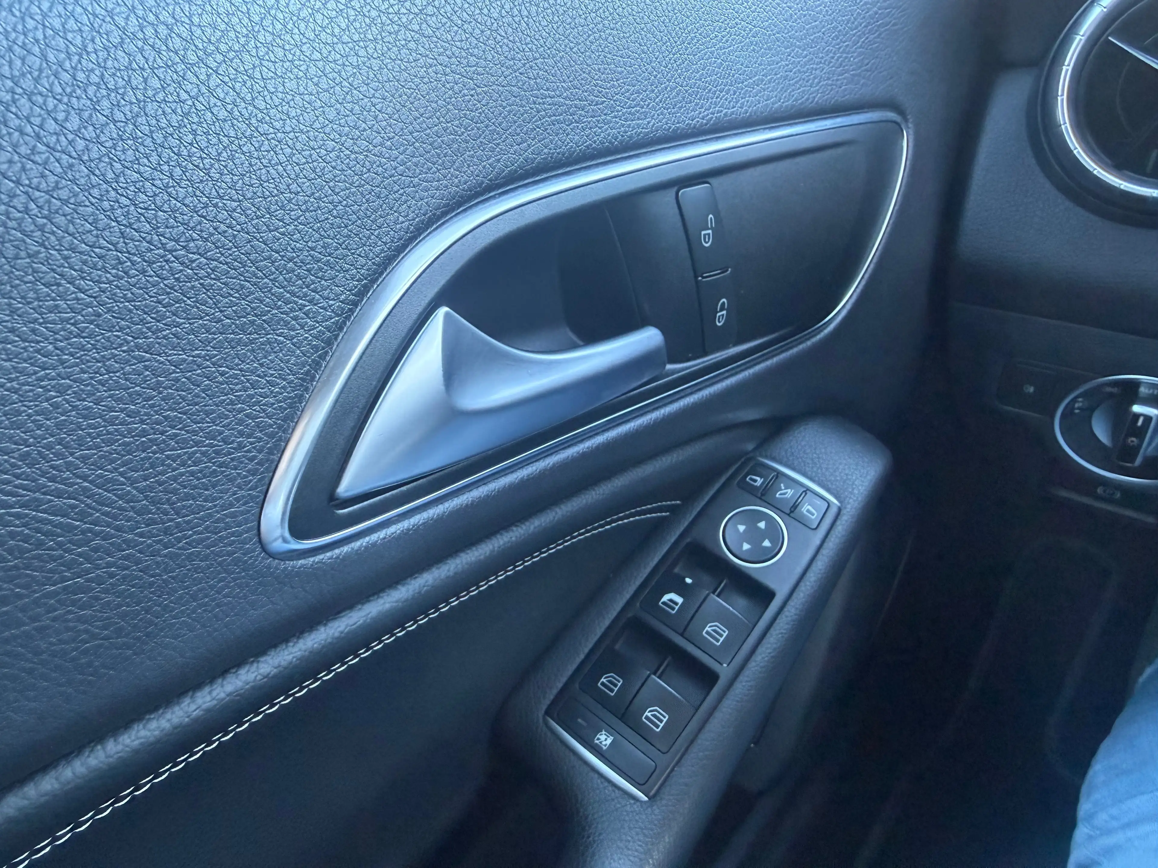 Mercedes-Benz CLA 180 NAVIGATIE,ALU,AIRCO,INKLAPBARE SPIGELS,HISTORIEK — photo 10